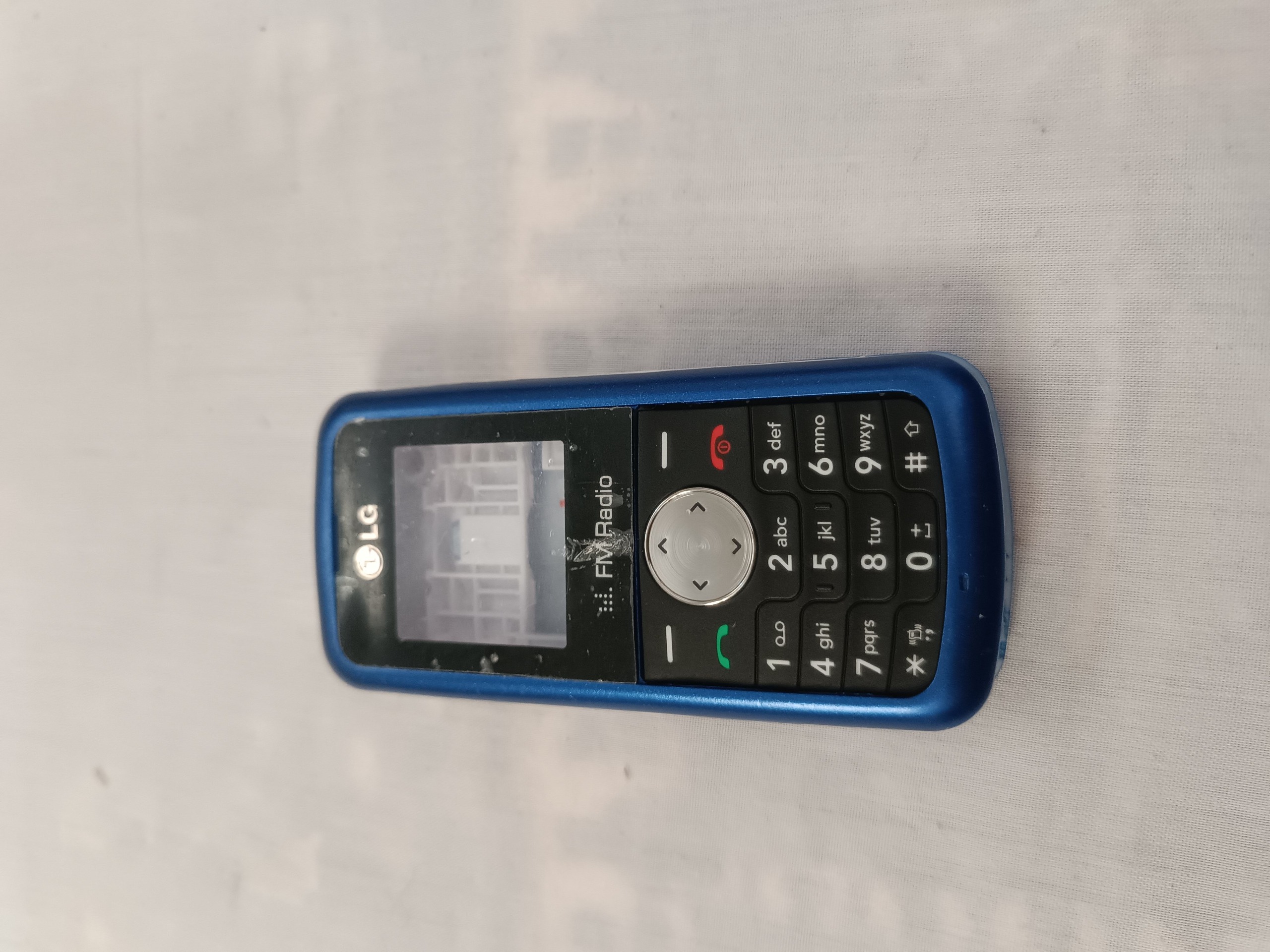 قاب با شاسی الجی کوچولو kp100!!!!!!!!!!!!!