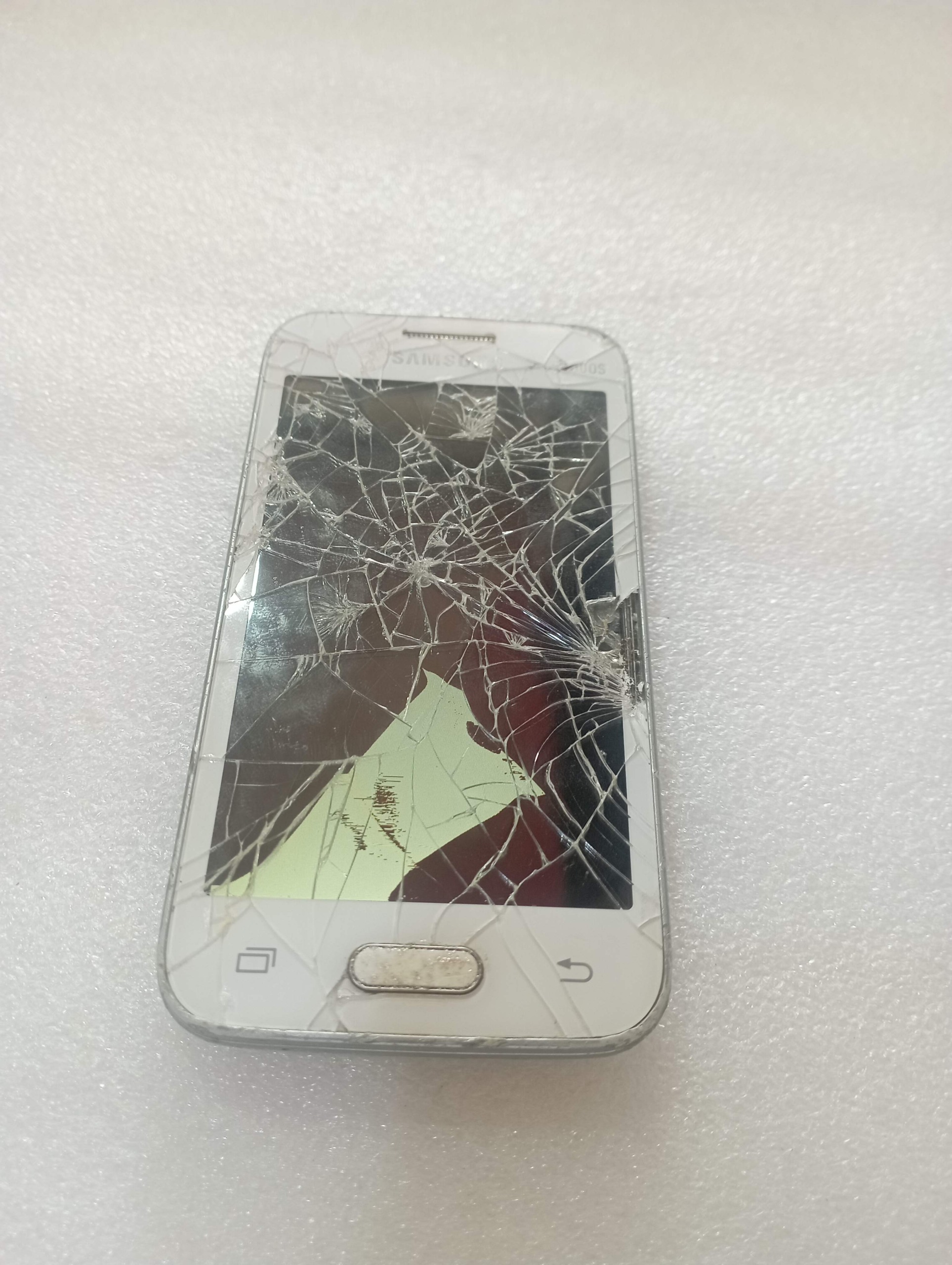برد سالم سامسونگG318بدون باتری و کارتن وLCD