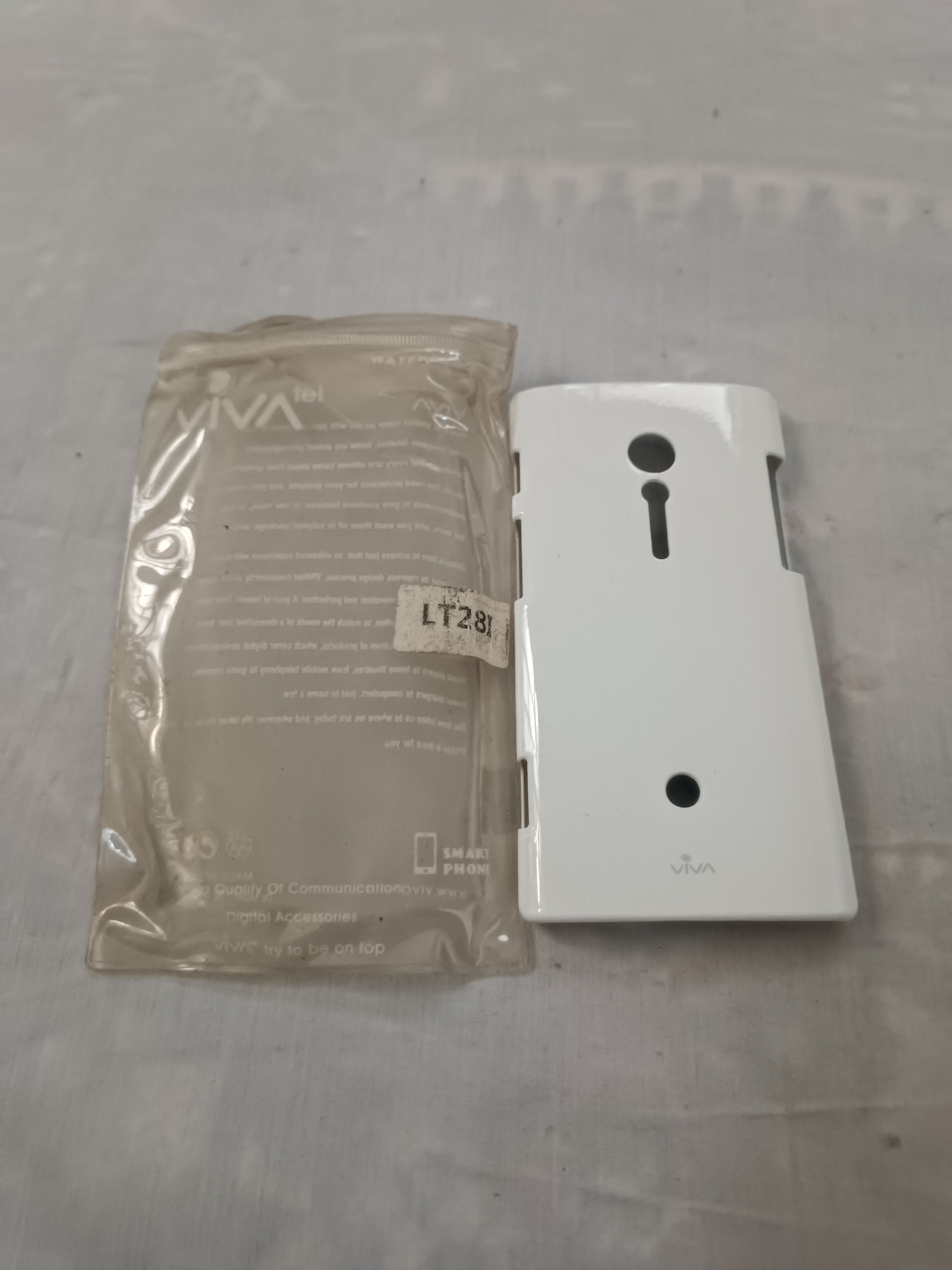 کاور استخوانی سونی LT28i