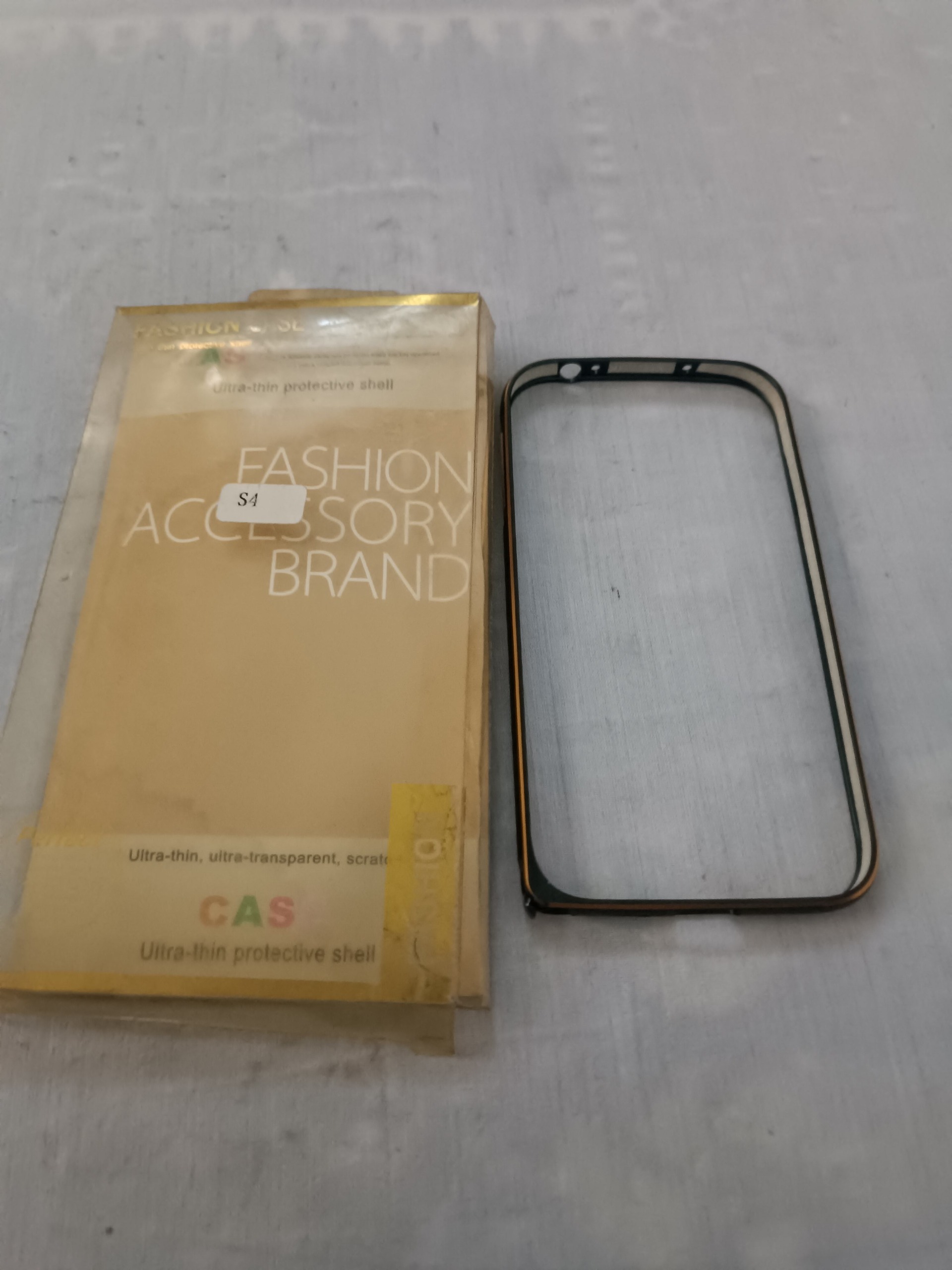 کاور بامپری دور سامسونگ اس4