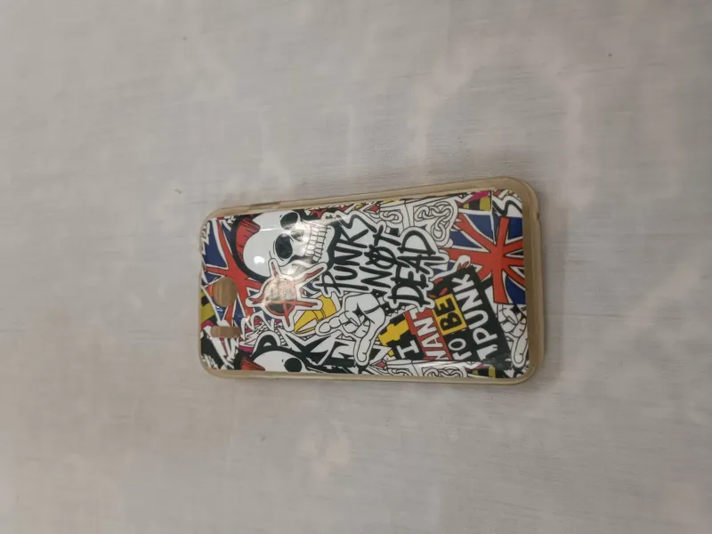 کاور طرح دار نایاب پسرانه هواویY320نازنین