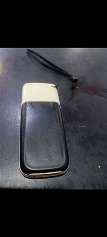 باز