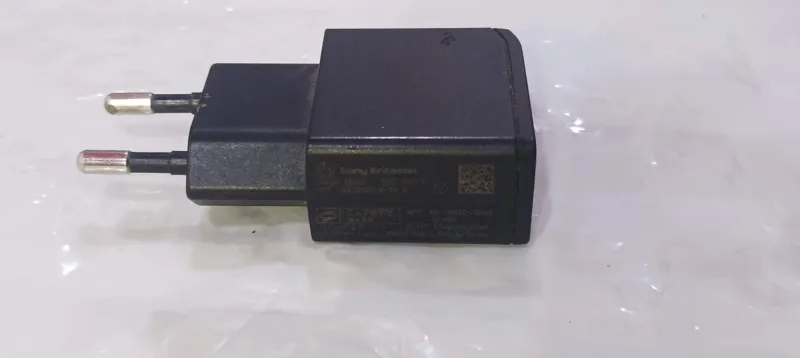 کلةشارژسونی اریکسون اصلی استوک سرکارتنی5ولت