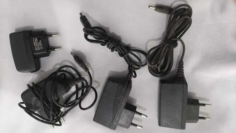انواع شارژر 4عدد