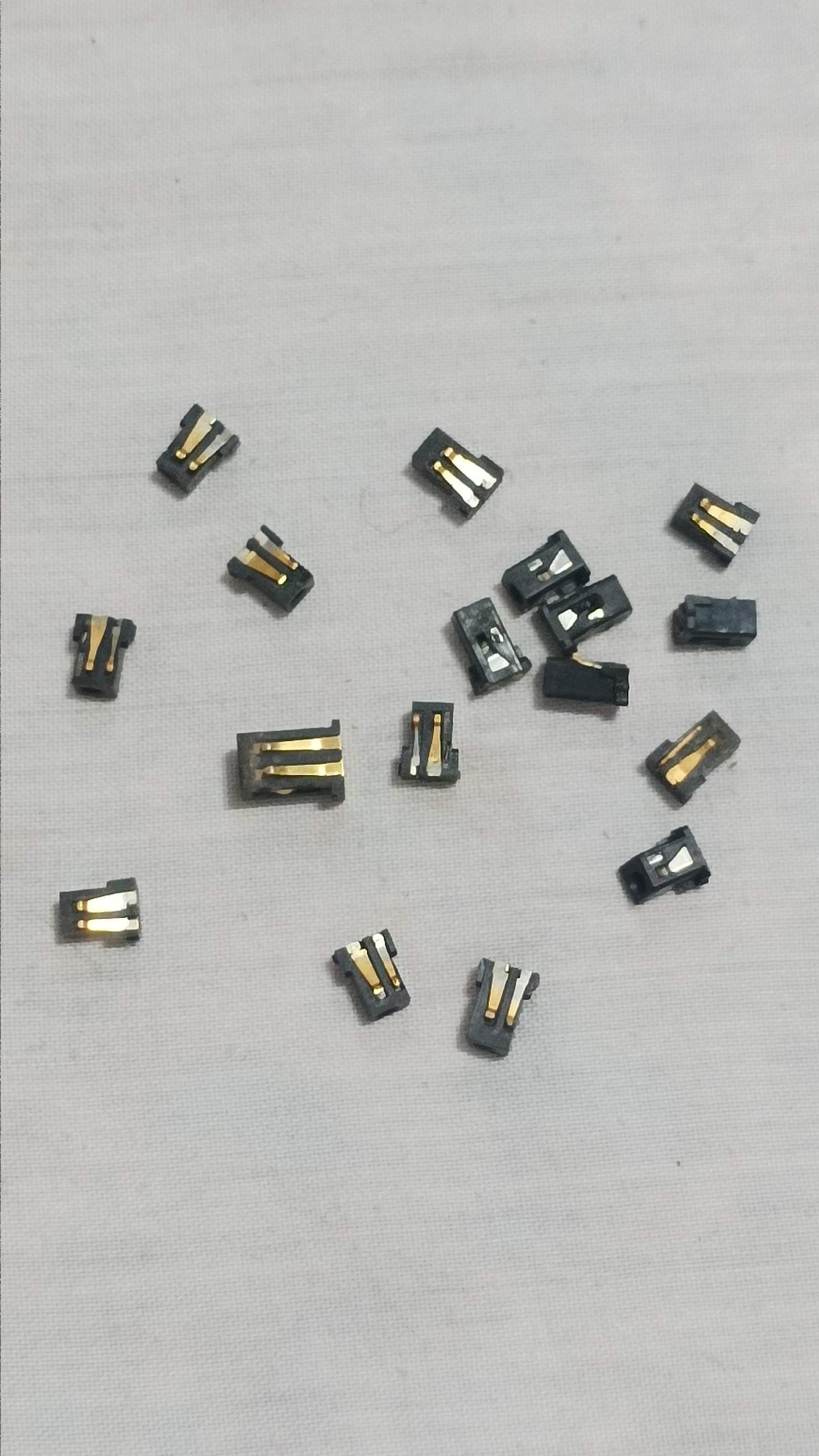 تعدادی سوکت شارژانواع گوشی نوکیا ساده