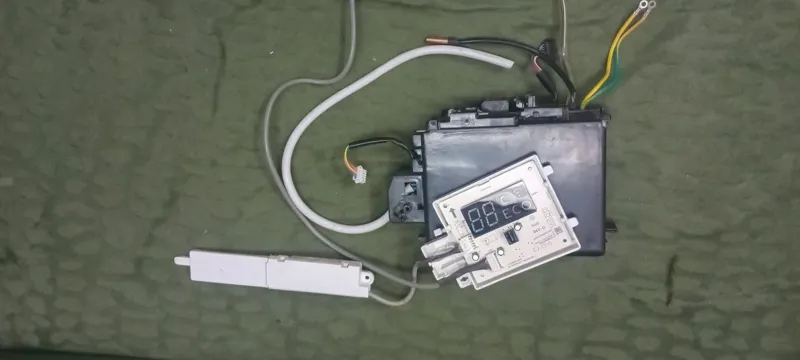 برد با چشمی کولر گازی ایوولی