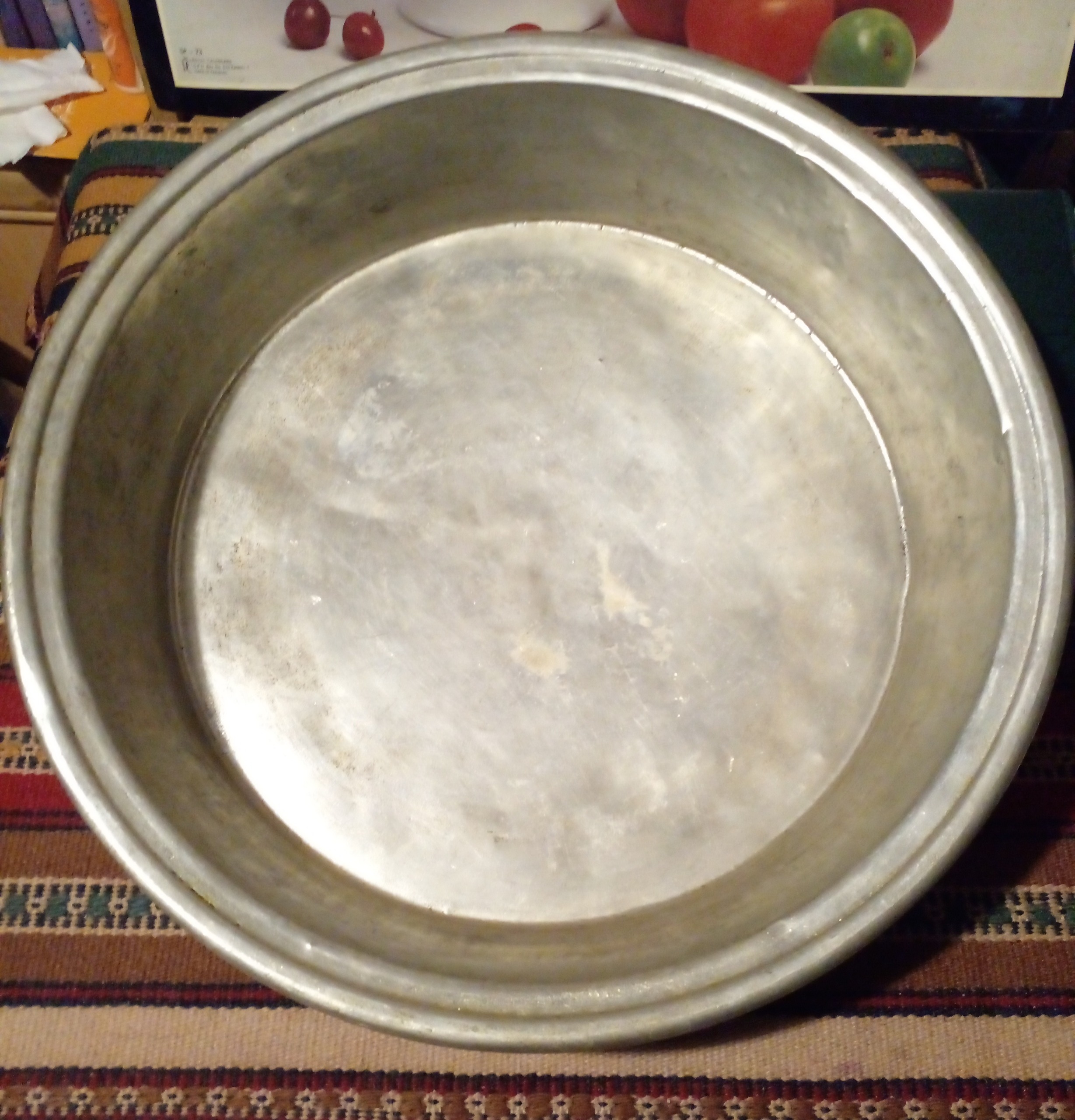 ماهی تابه مسی بزرگ