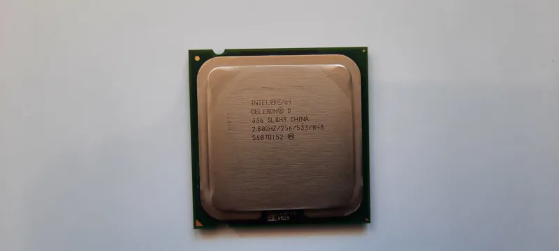 سی پیو intel celeron و رم apacer