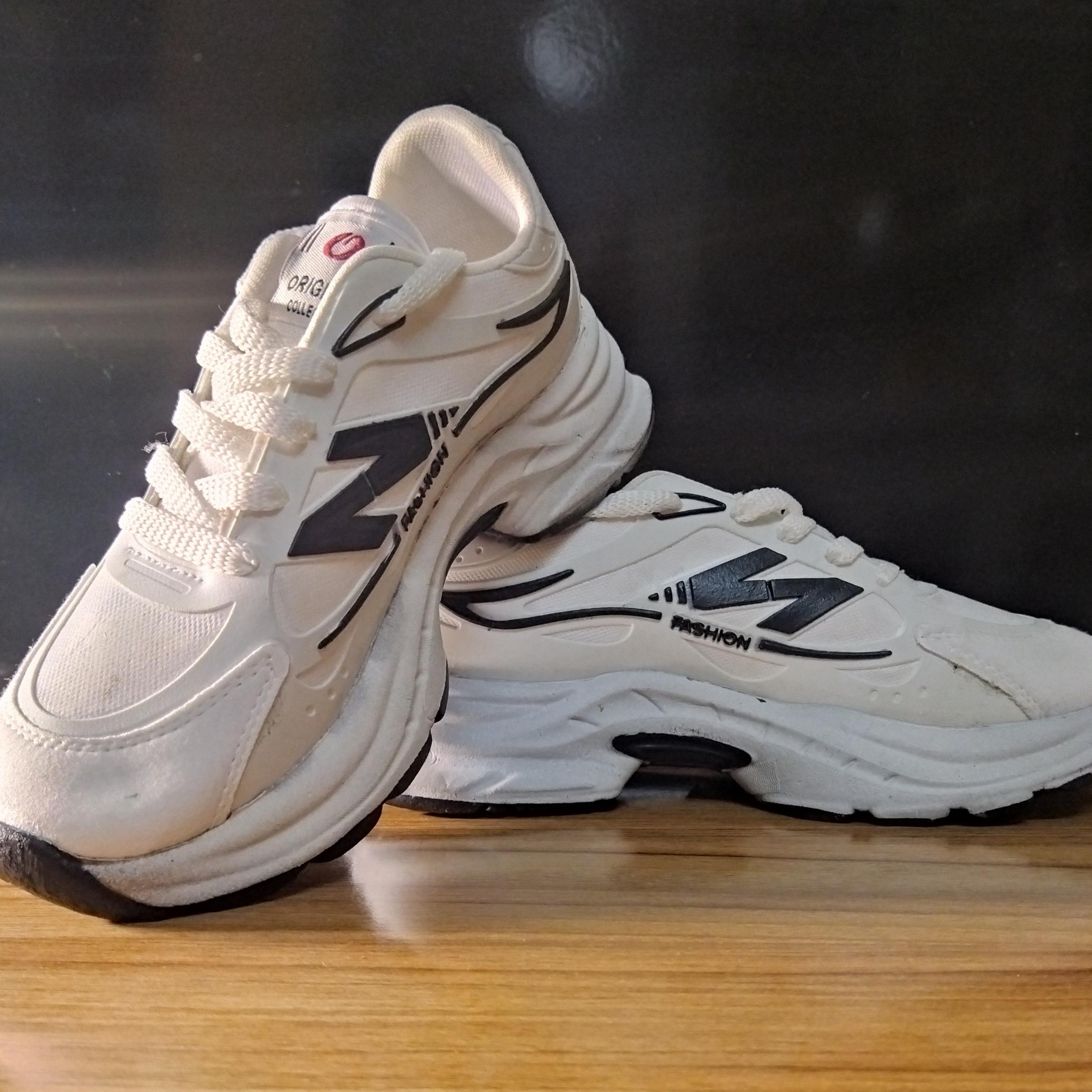 کفش زنانه طرح نیو بالانس