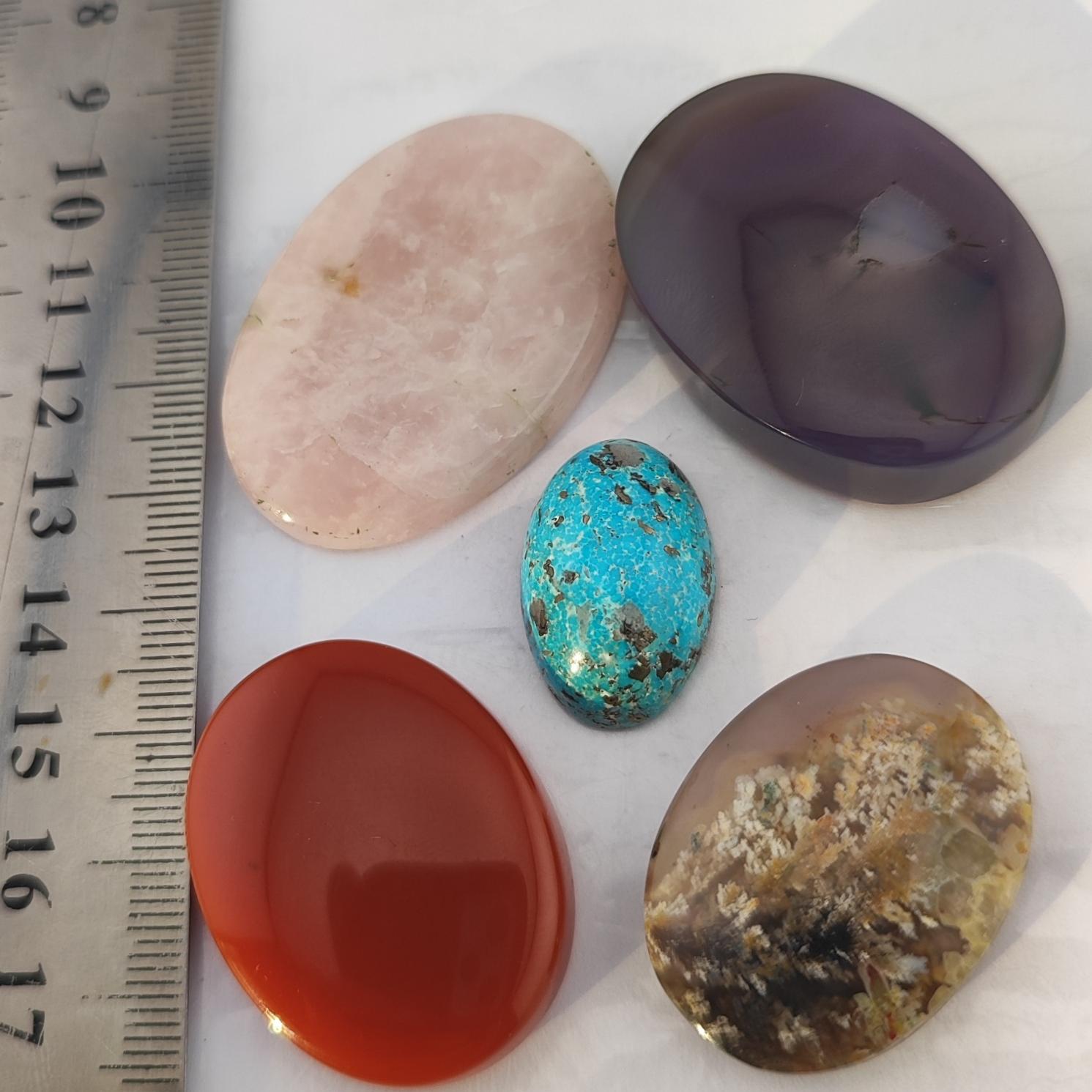 5نگین عقیق ، فیروزه و کوآرتز