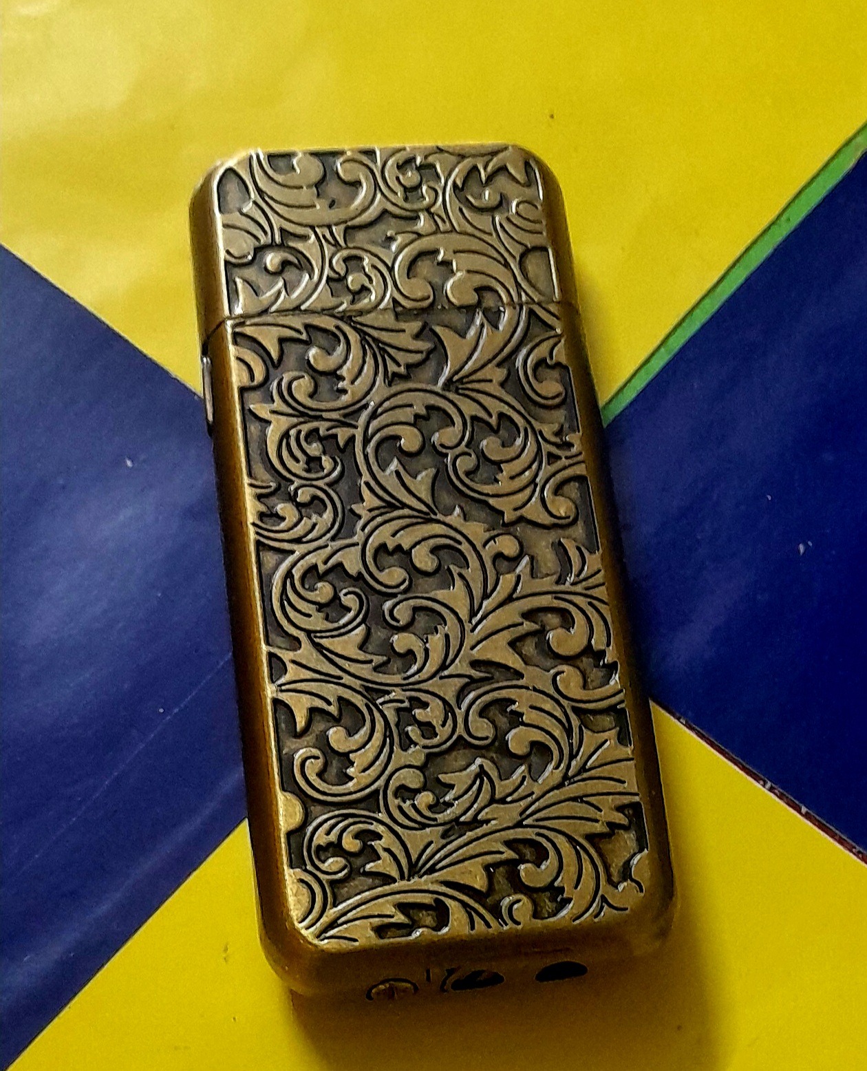 فندک سنگی چخناقی طرح بوته جغه