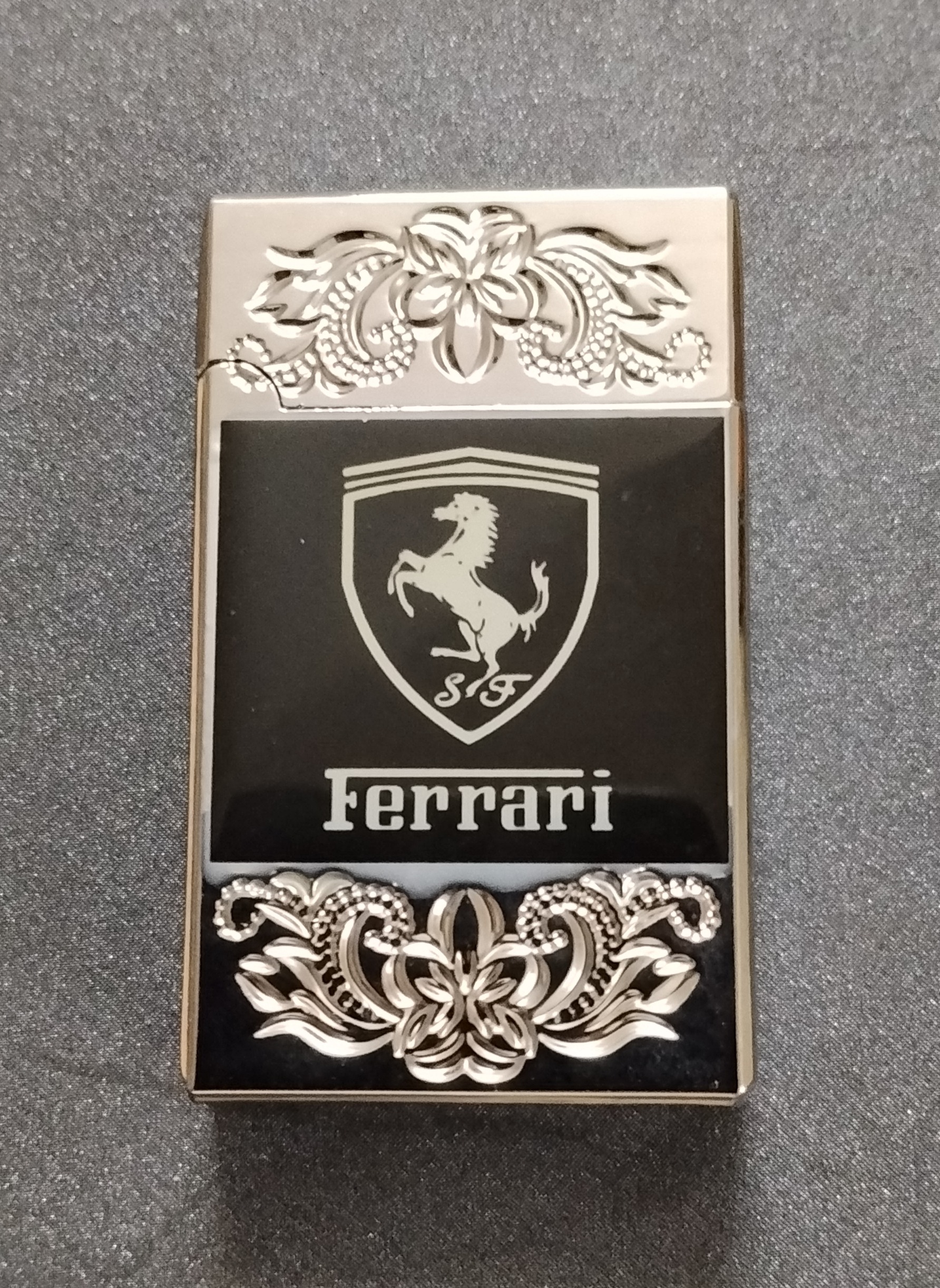 فندک سنگی چخماقی فراری