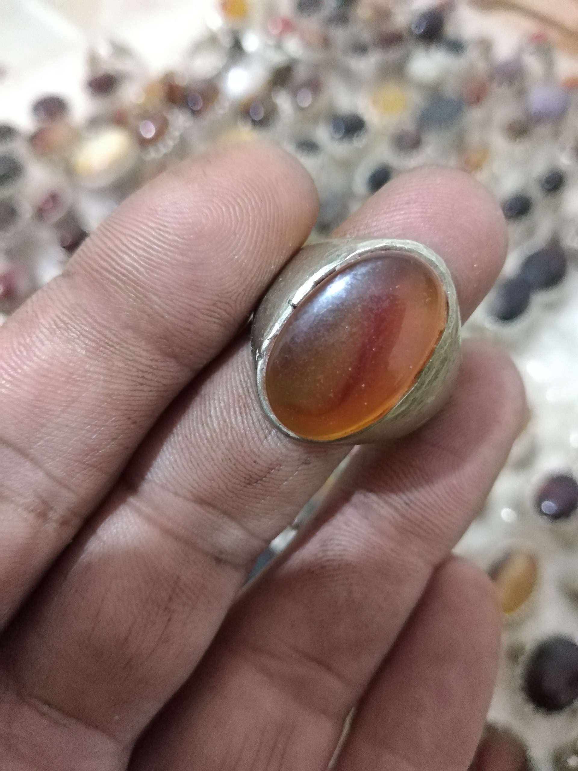 انگشتر قدیمی عقیق