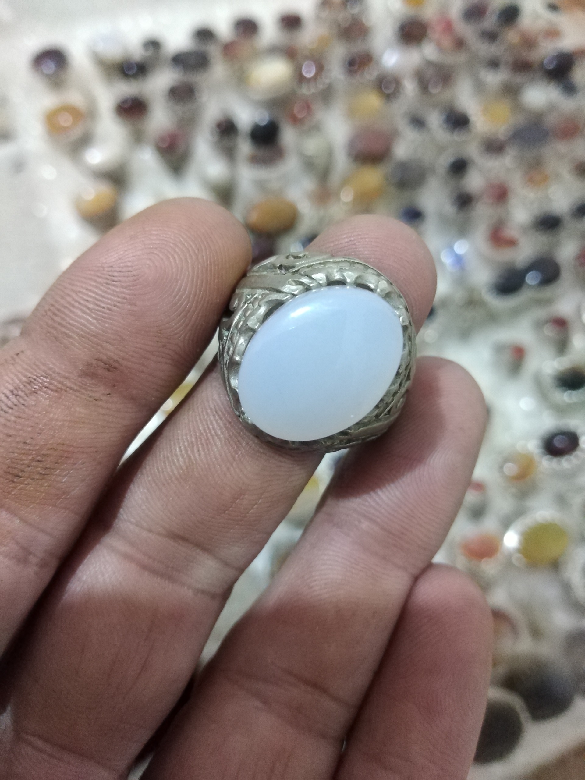 انگشتر قدیمی عقیق