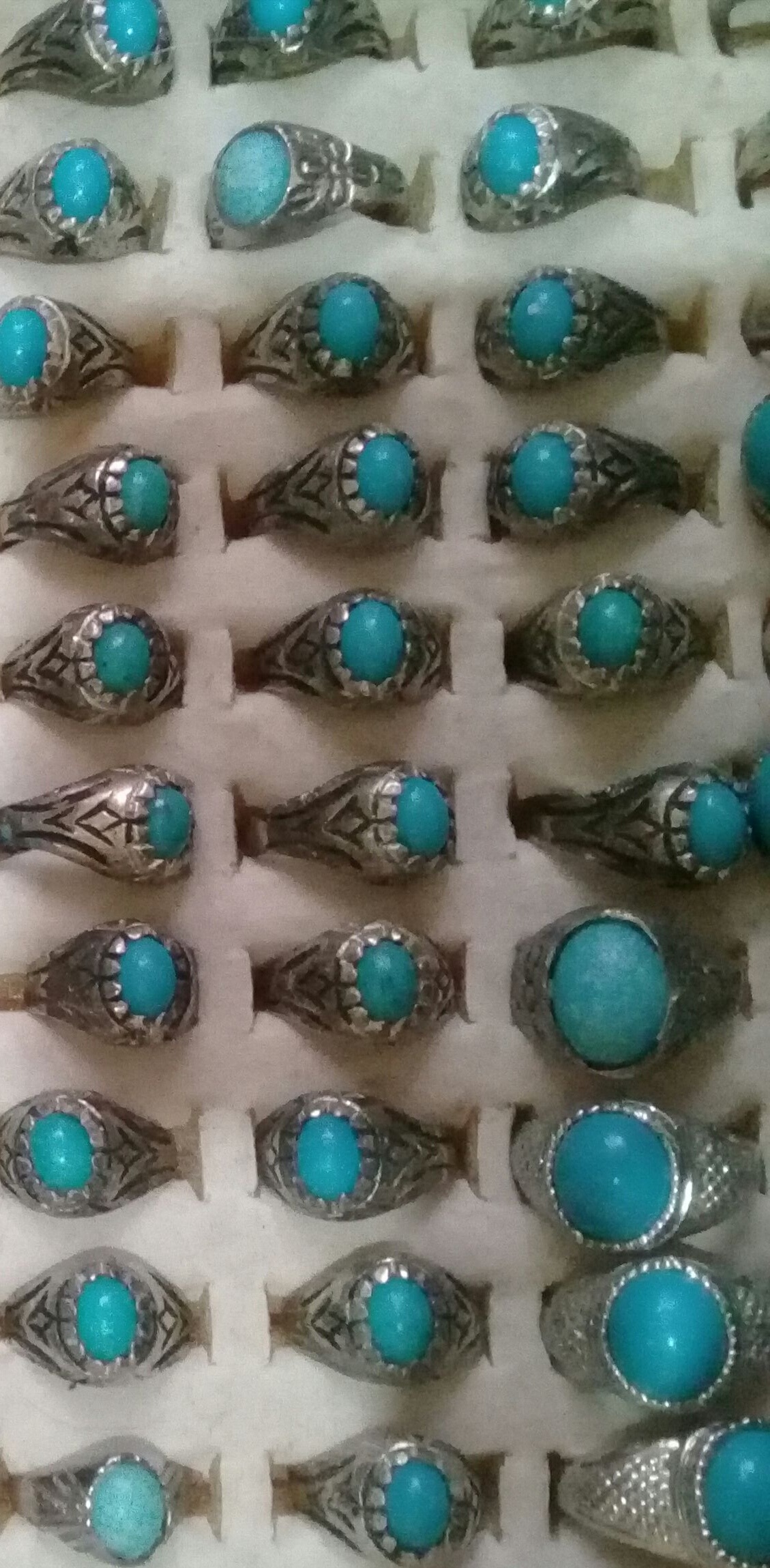 30 تا انگشتر مردانه و بچه گانه.نگین پلاستیک