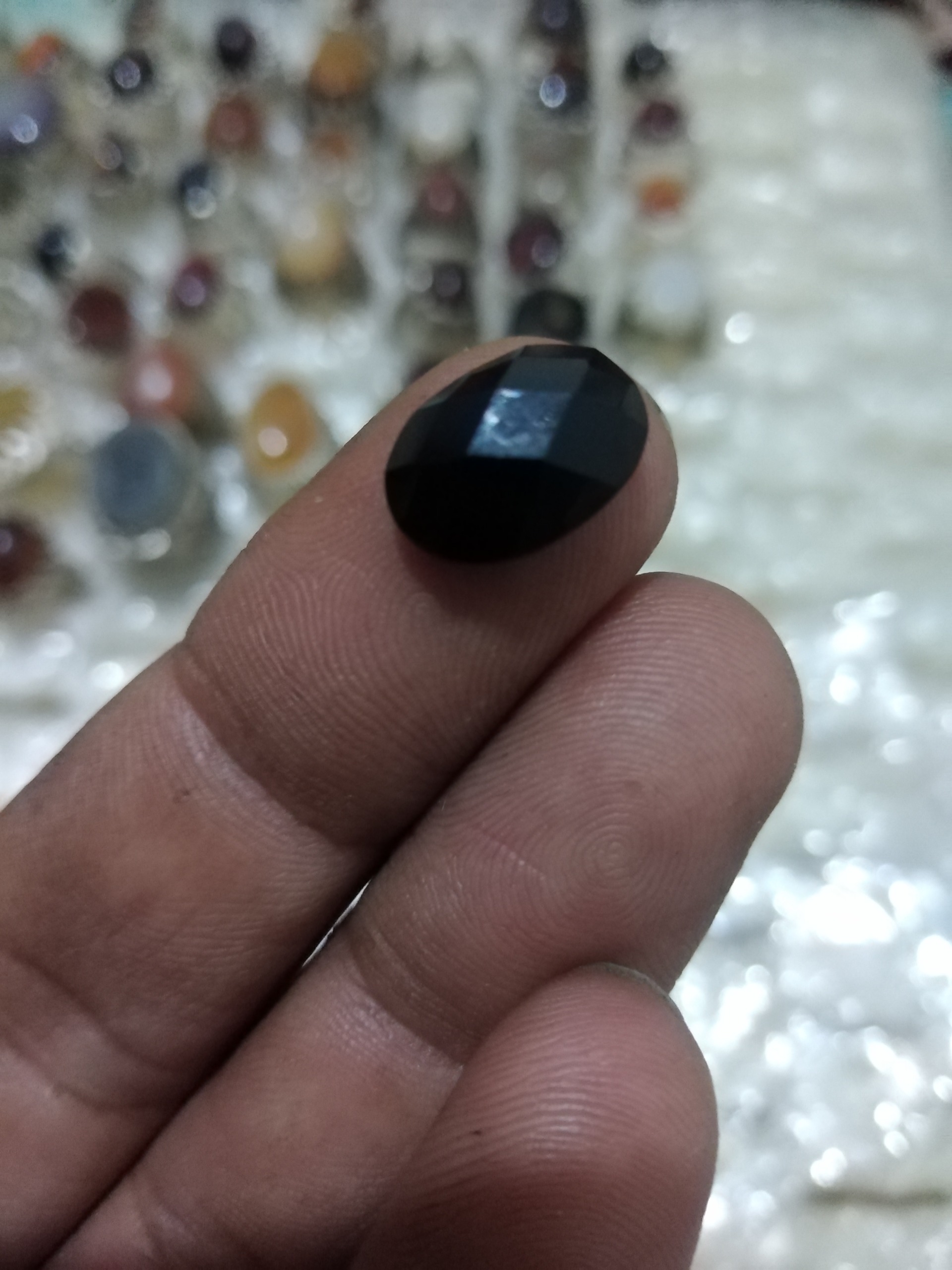 نگین الماس موزانایت. 3و8 قیراط