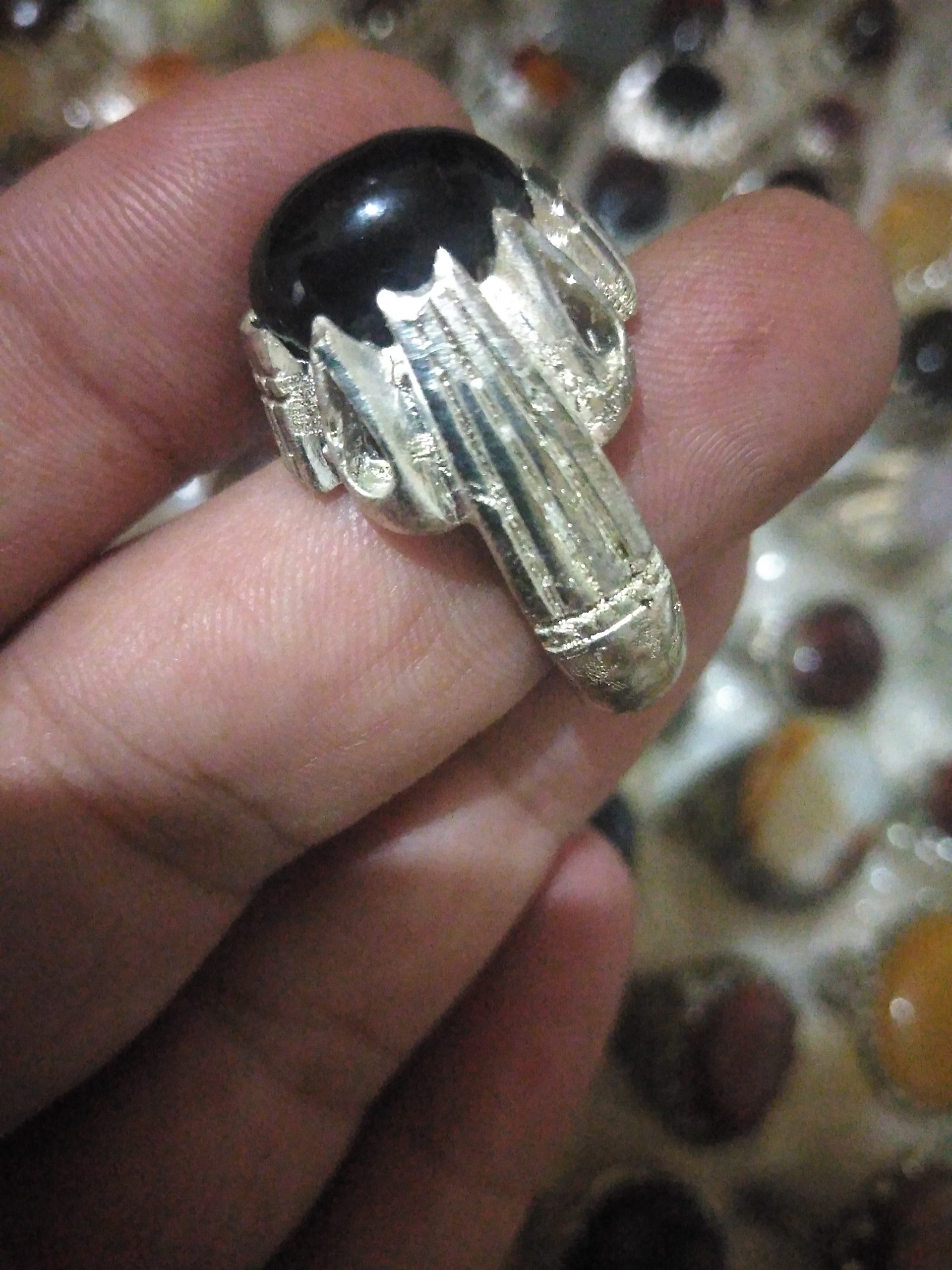 انگشتر قدیمی مسی. روکش نقره