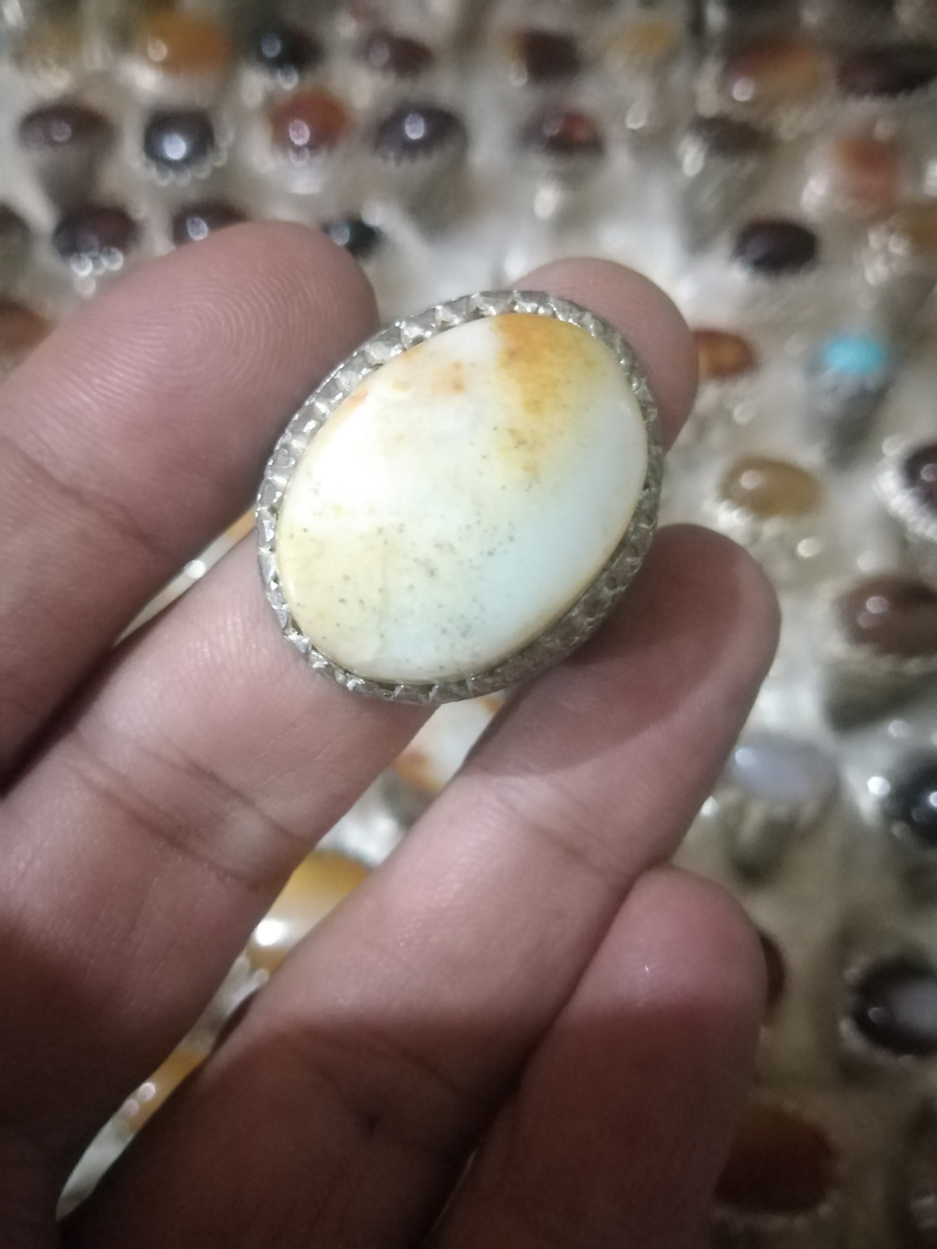 انگشتر قدیمی عقیق درشت