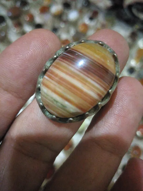 انگشتر قدیمی عقیق