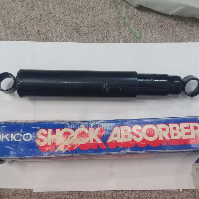 کمک فنر نیسان Tokicoژاپن