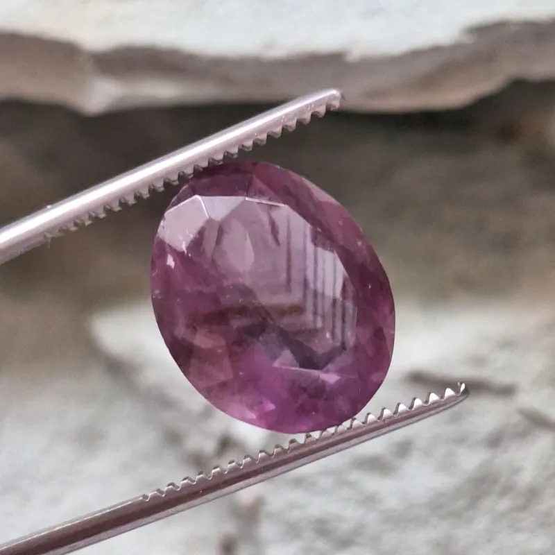 نگین سنگ آمیتیست معدنی اصل تراش جواهری