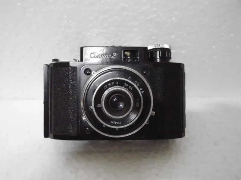 دوربین فوق کلکسیونی و نایاب شوروی 1954 ، Smena-2