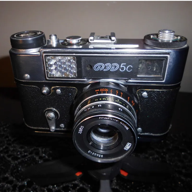  FED 5 cبسیار زیبا و قدیمی و کلکسیونی با فلاش