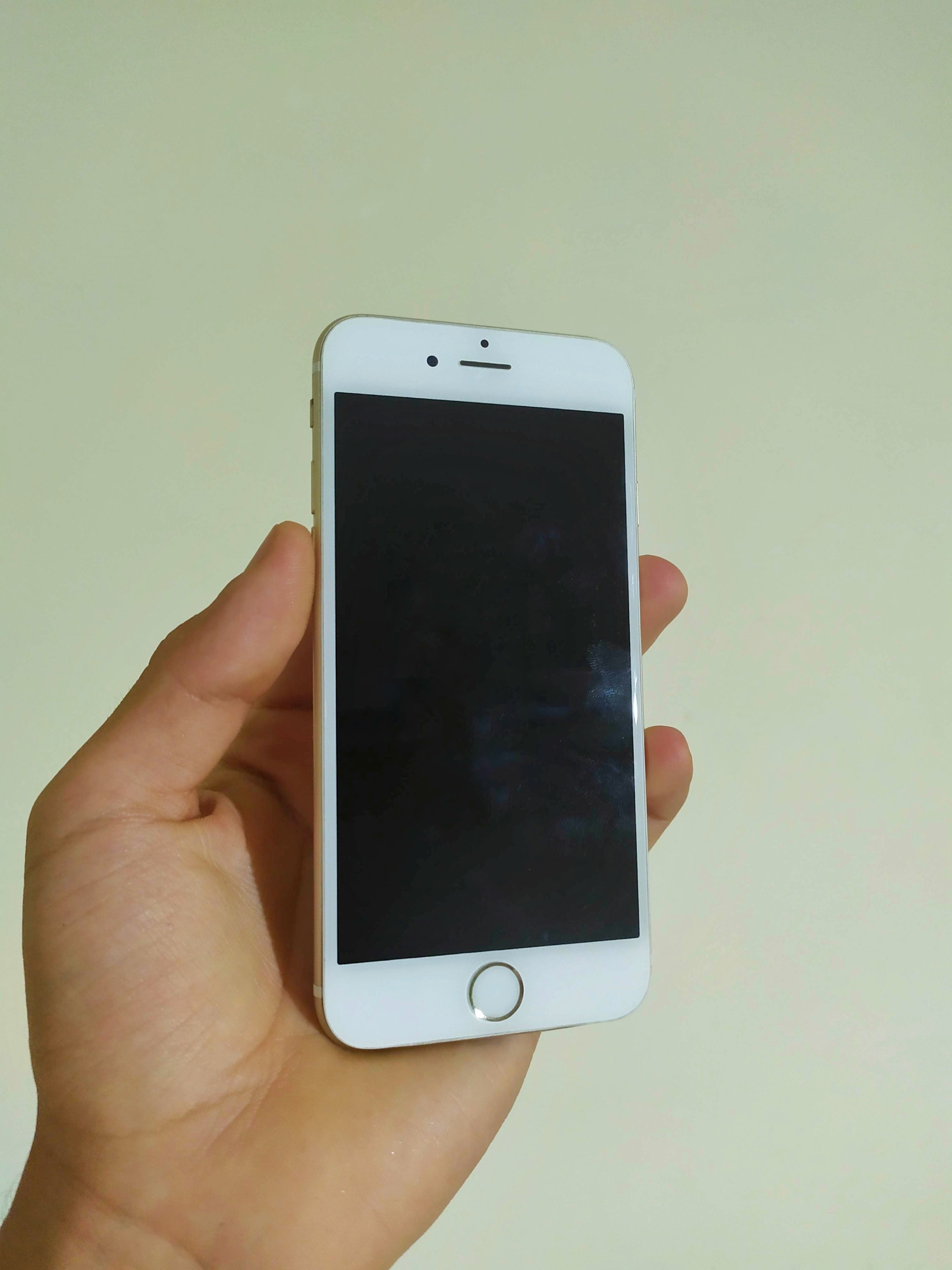 Iphone 6 تمیز خاموش