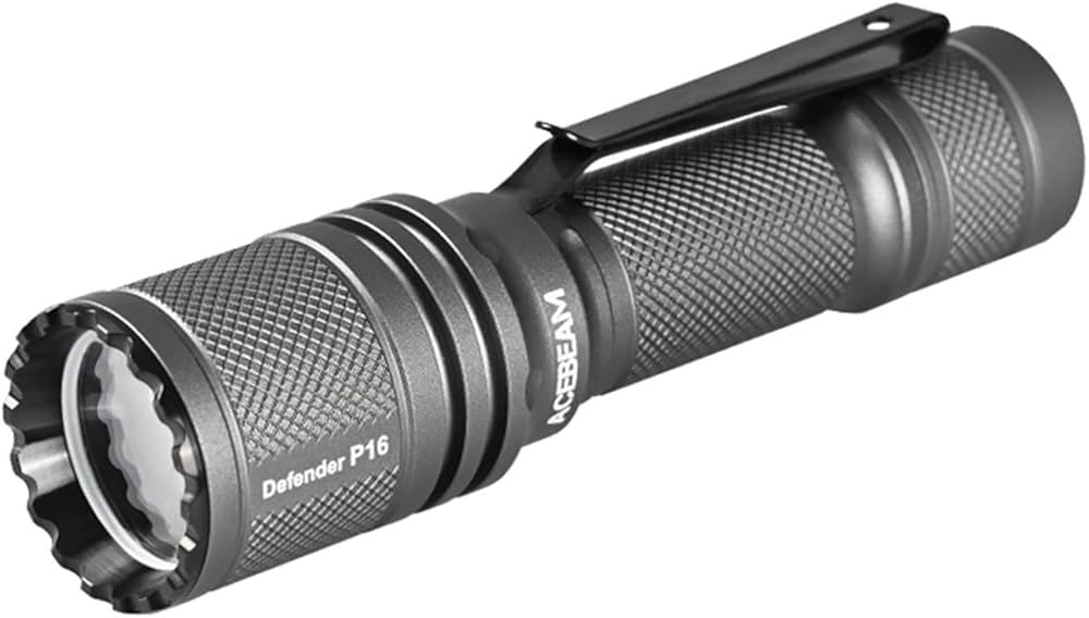 چراغ قوه تاکتیکی defender p16