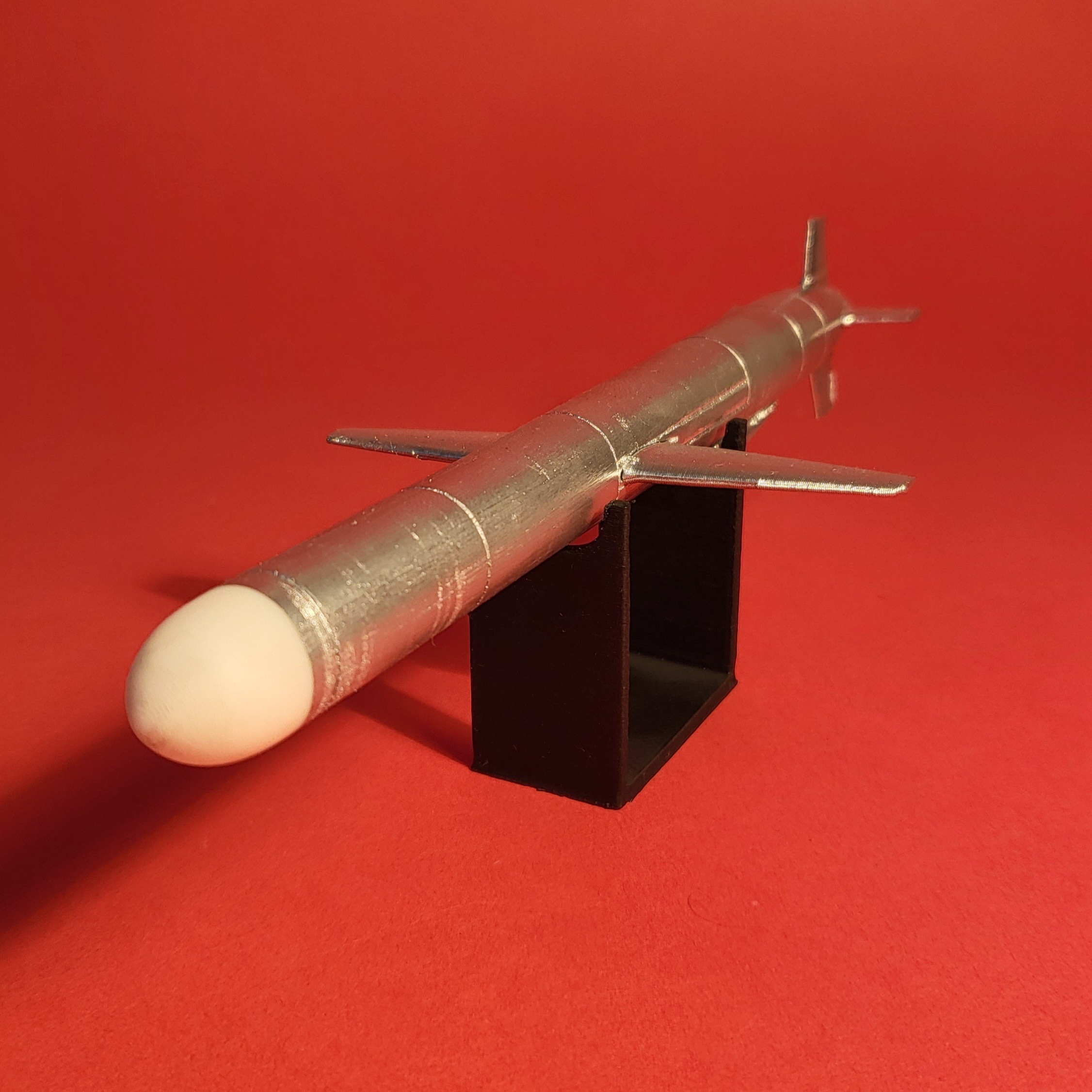 ماکت موشک تاماهاک tomahawk