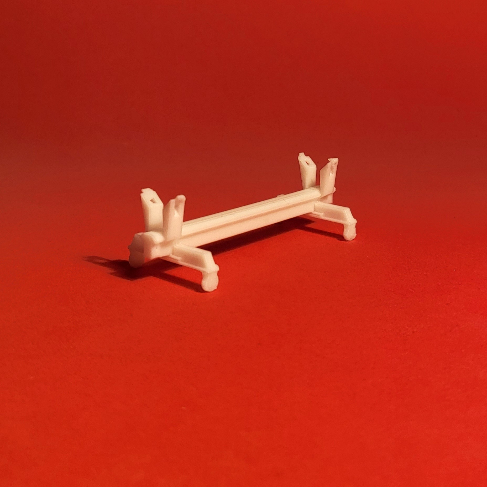 ماکت پایه نگه دارنده موشک