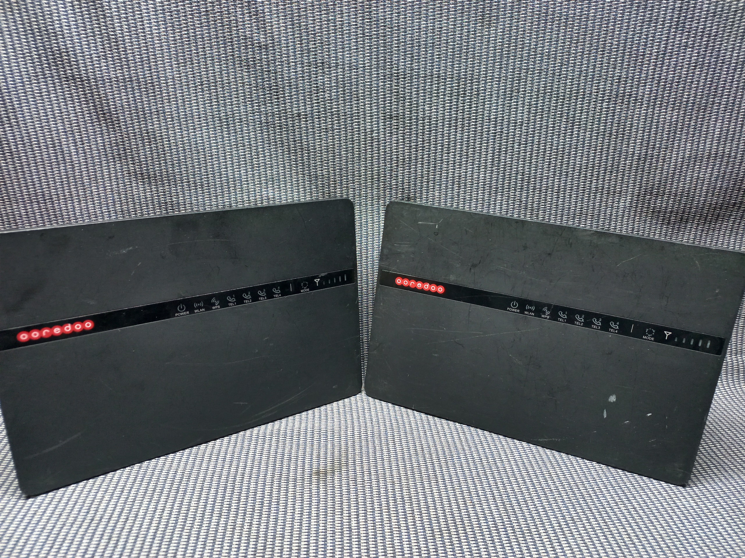 2عددمودم سیم خور4GهواویWBB Router30_22a توضیح دار