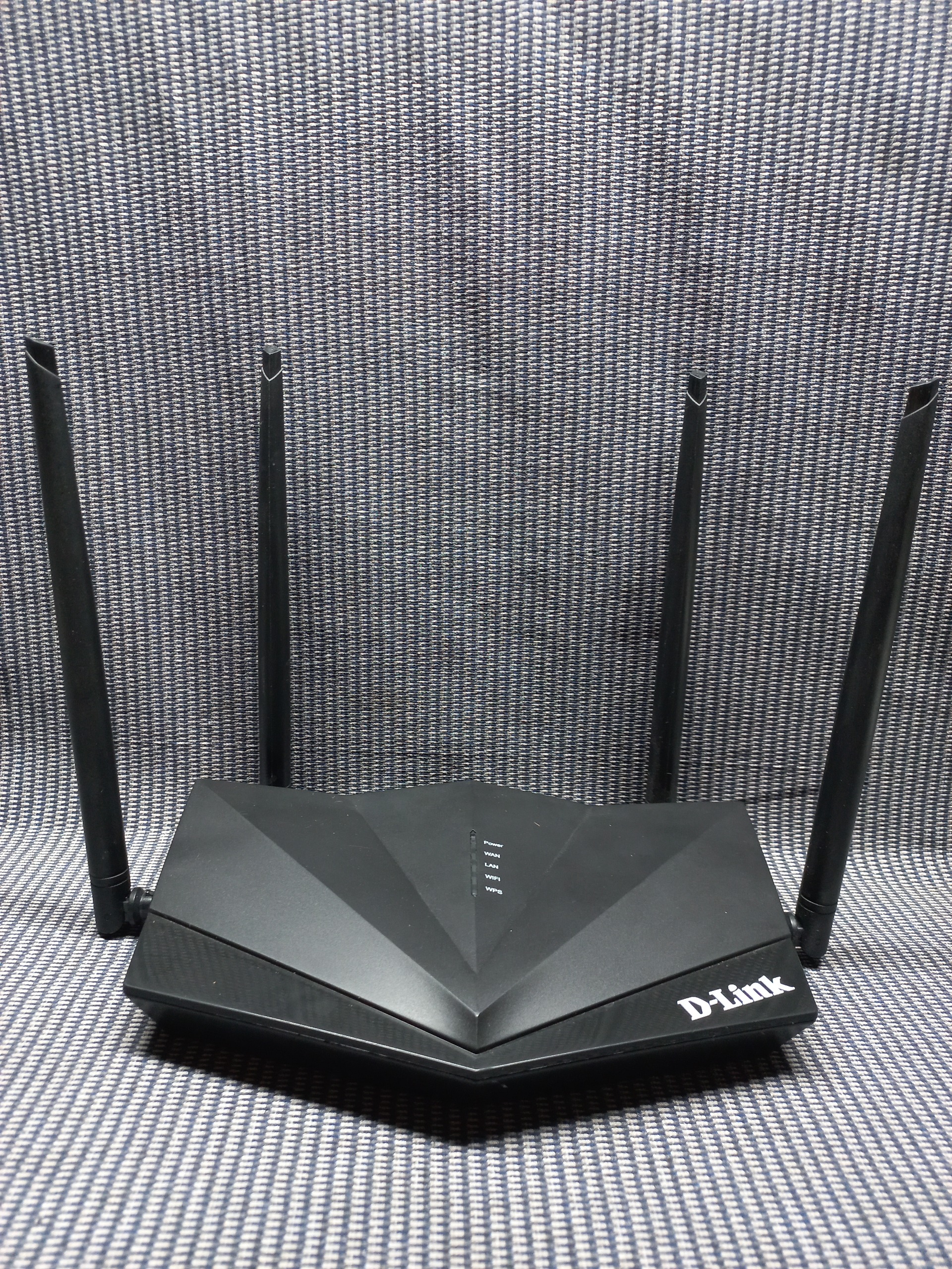 روتر اکسس پوینت دی لینک 4آنتن حرفه ای