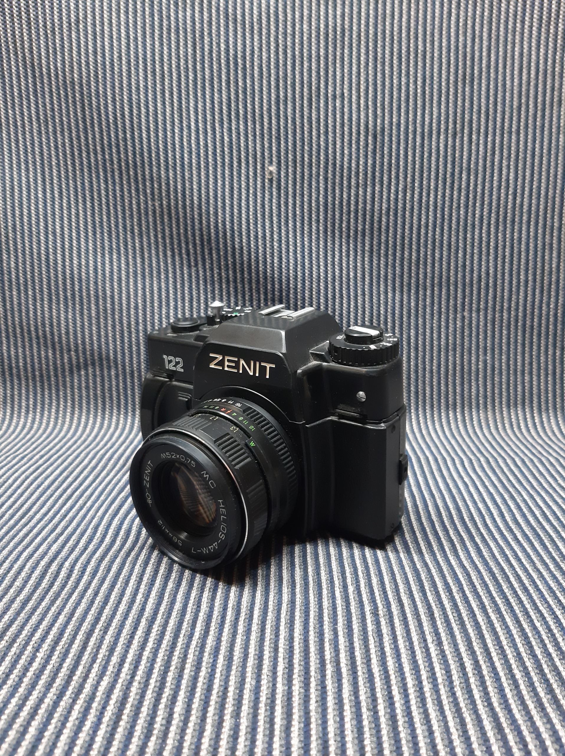 دوربین عکاسی Zenit 122کلکسیونی همراه لنز