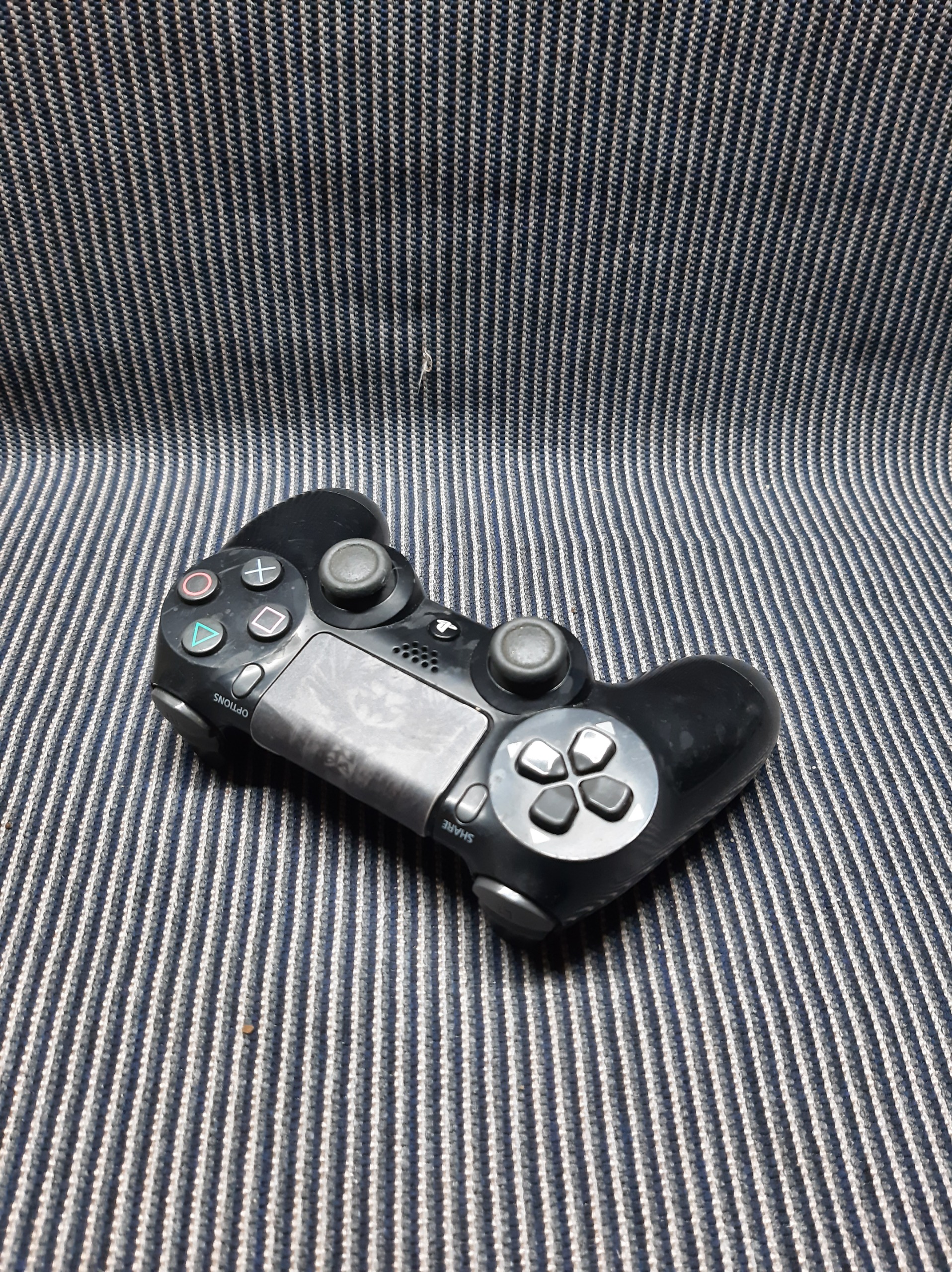 دستهPS4 اسلیم پلی استیشن 4 اصلی نیاز به تعمیر