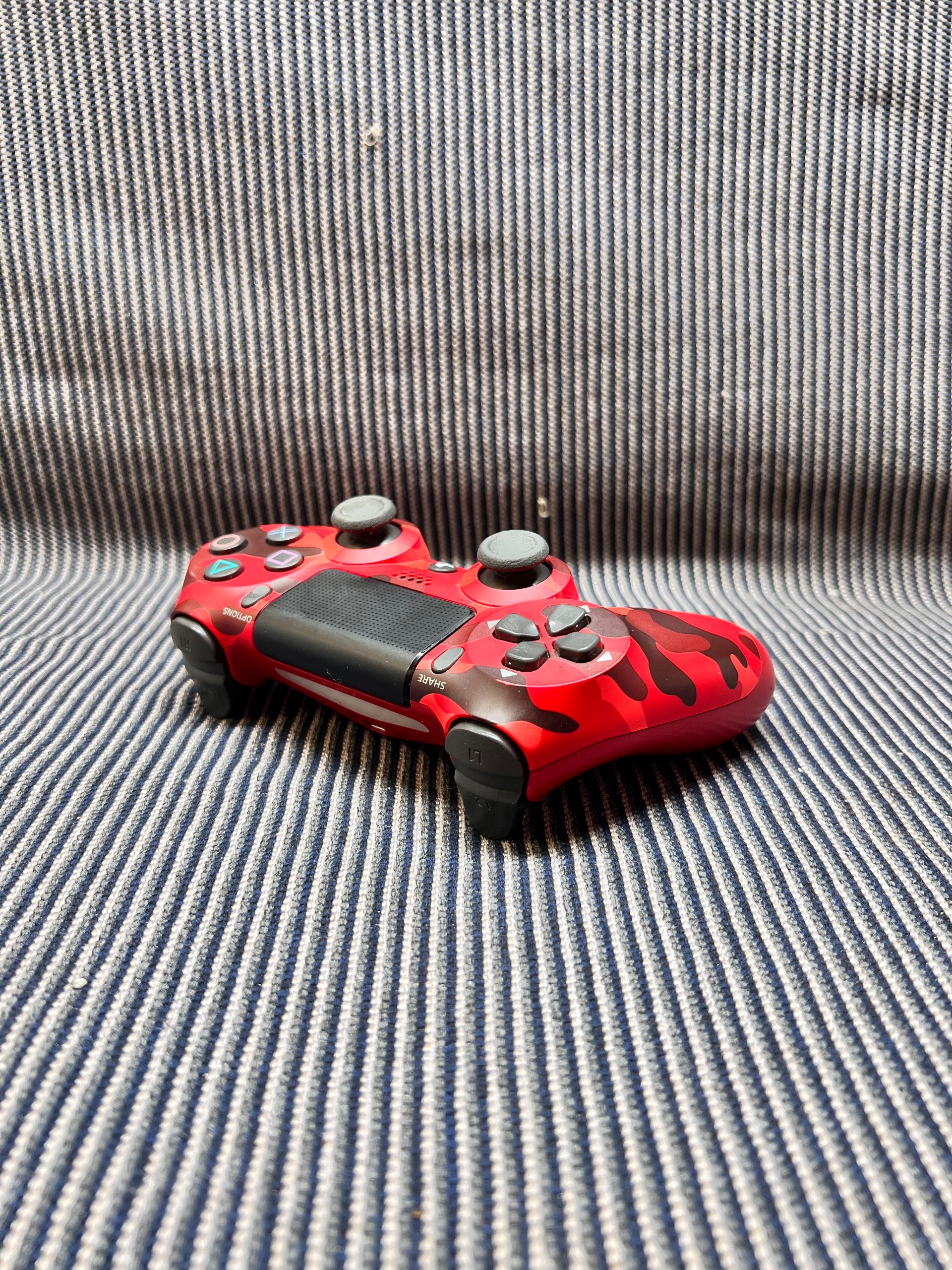 دسته ps4 پلی استیشن اورجینال چیریکی قرمز اسلیم