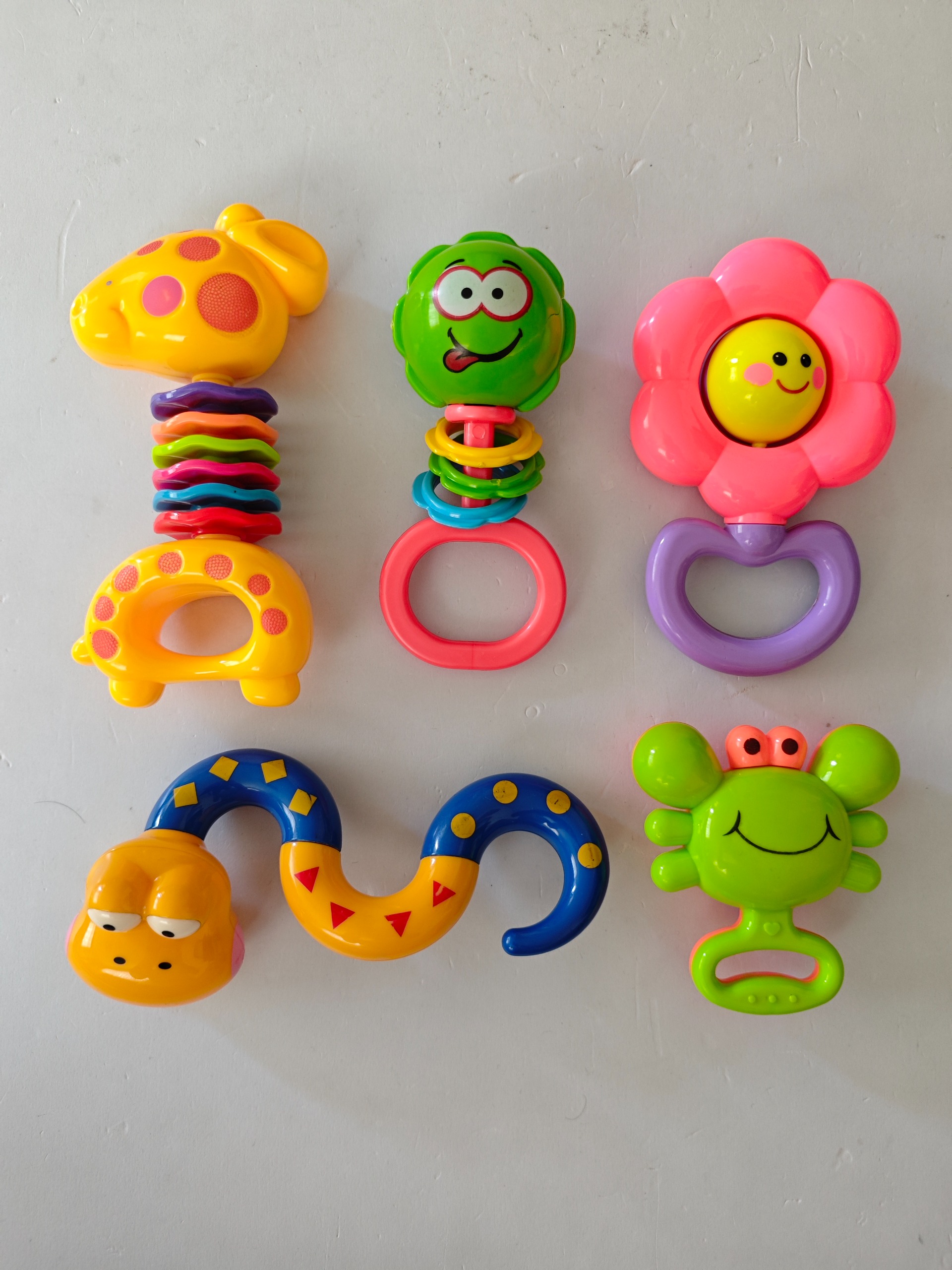 5 عدد اسباب بازی جغجغه ای خارجی با کیفیت