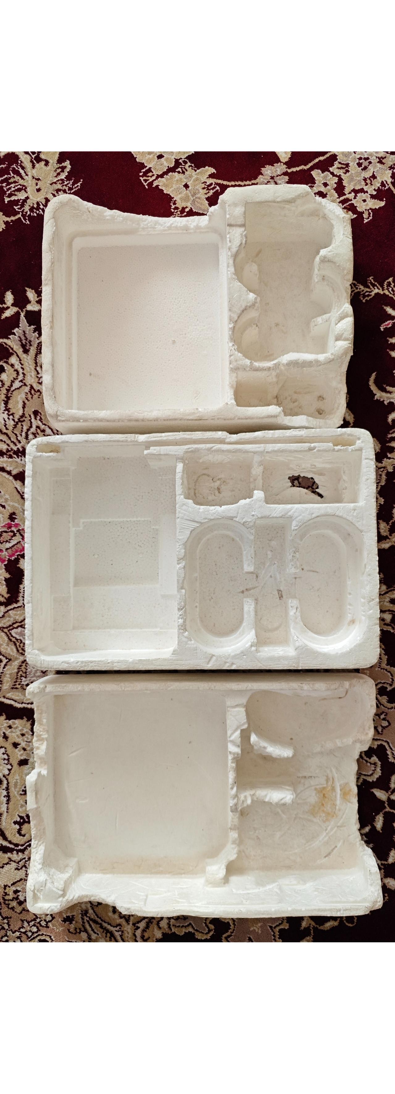 3 عدد یونالیت یا فیبر کنسول های قدیمی