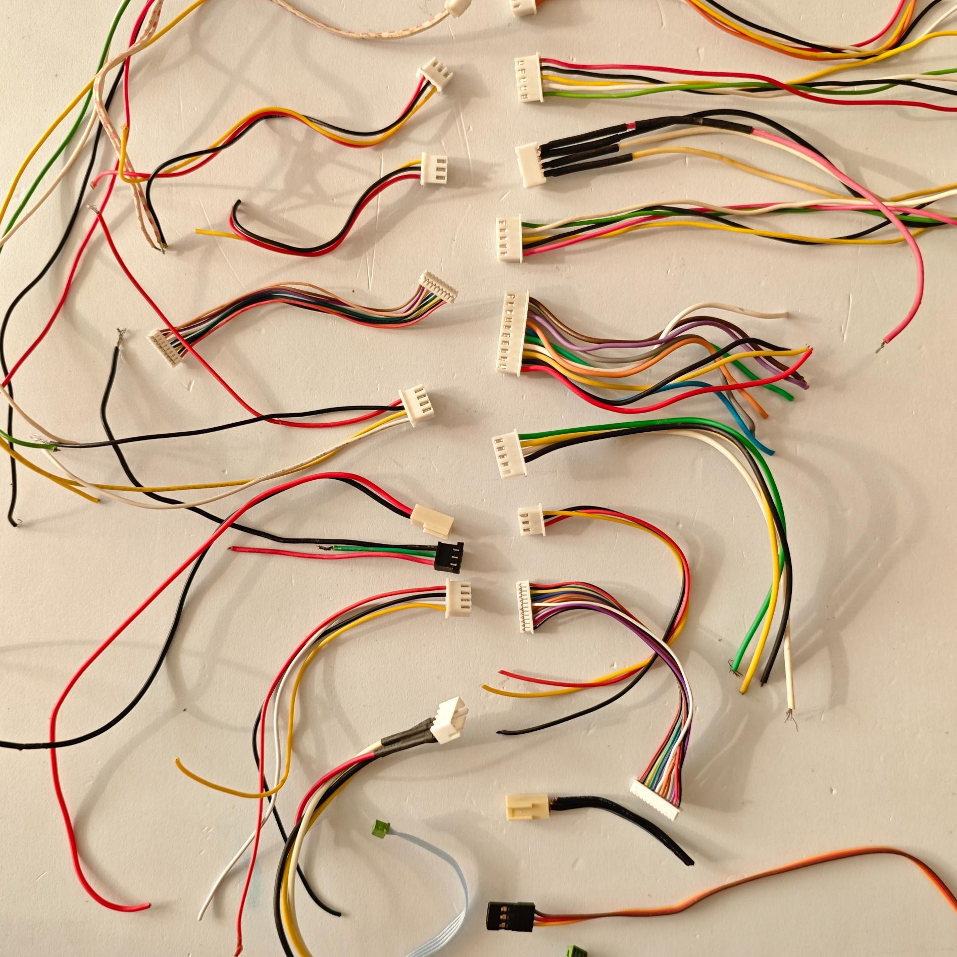 22 عدد سوکت و سیم الکترونیک