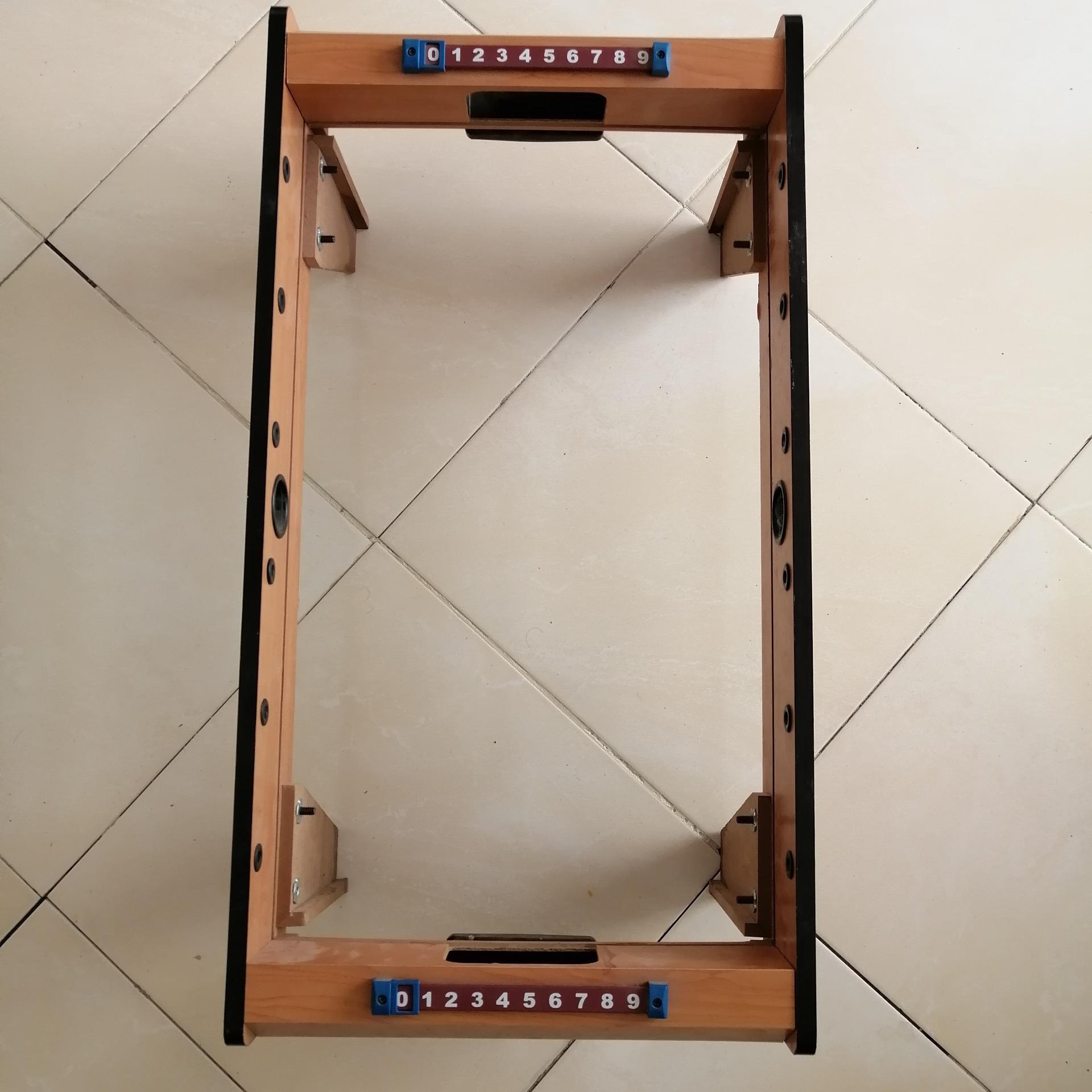 چهارچوب یا شاسی فوتبال دستی ابعاد تقریبی 25x40x70