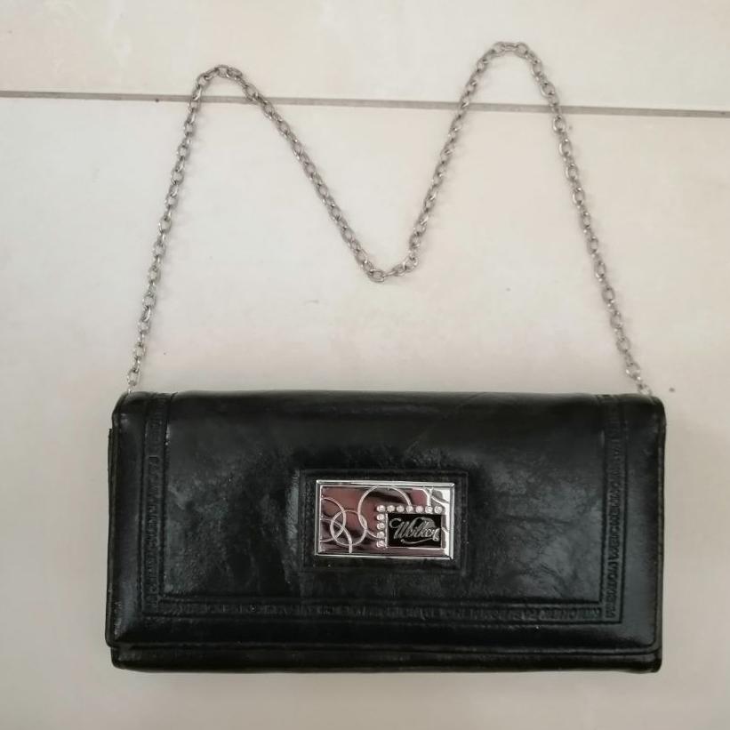 کیف پول دستی زنانه چرمی و قدیمی زنجیر دار