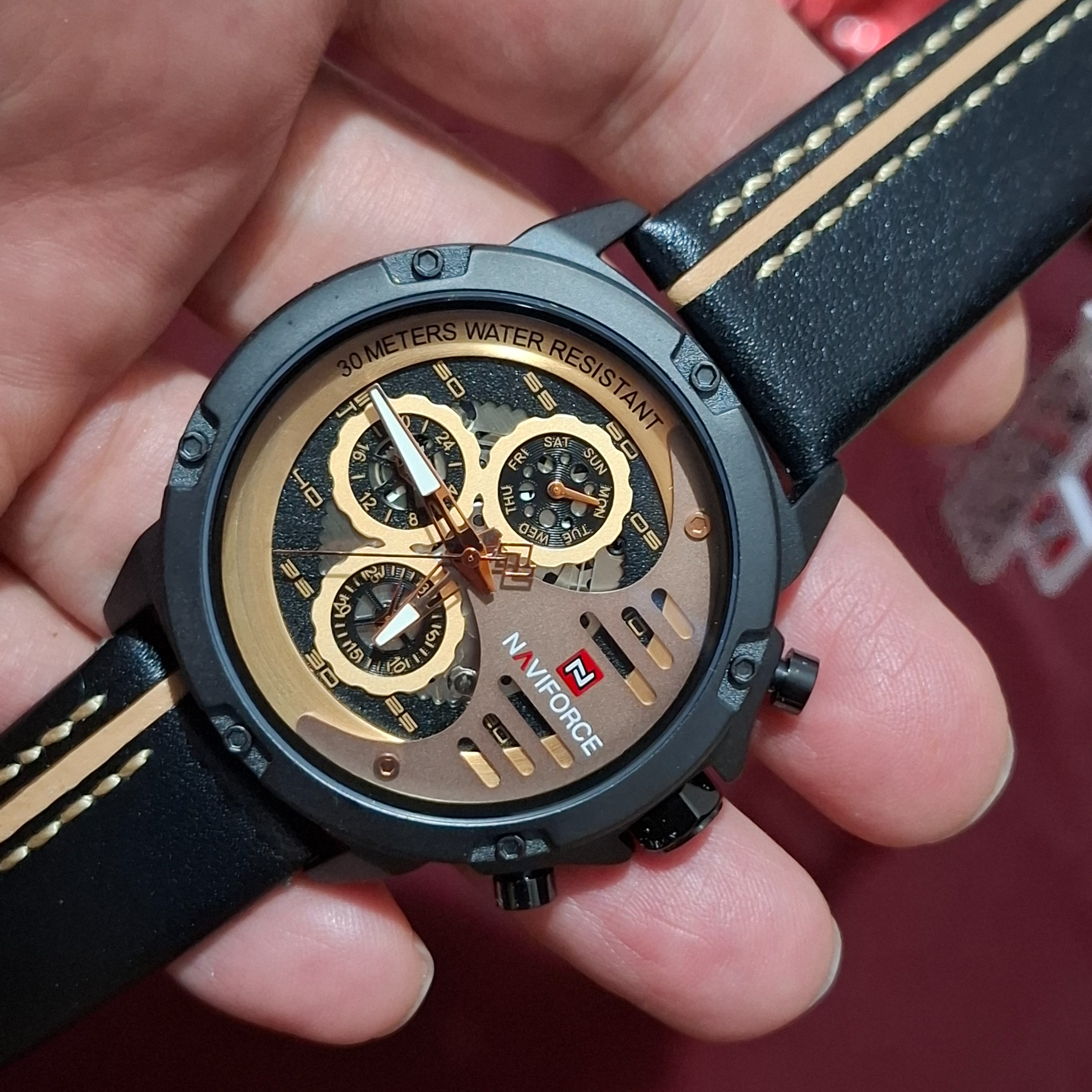 ساعت بینظیرNaviforce  کد9110 چهارموتوره کرنوگراف