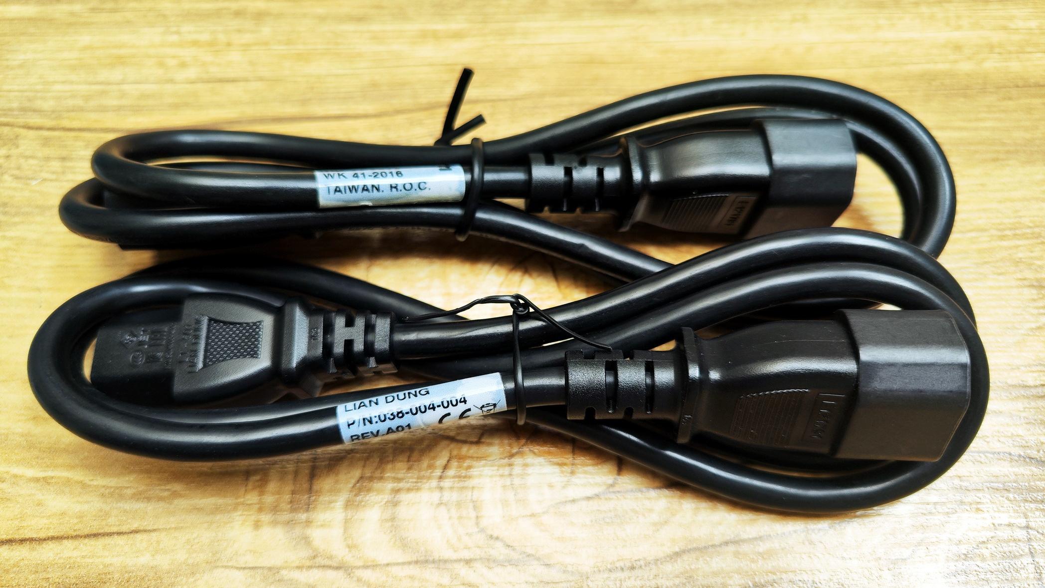 3 عددکابل برق پاور بک تو بک برند Lian Dung طول 1m