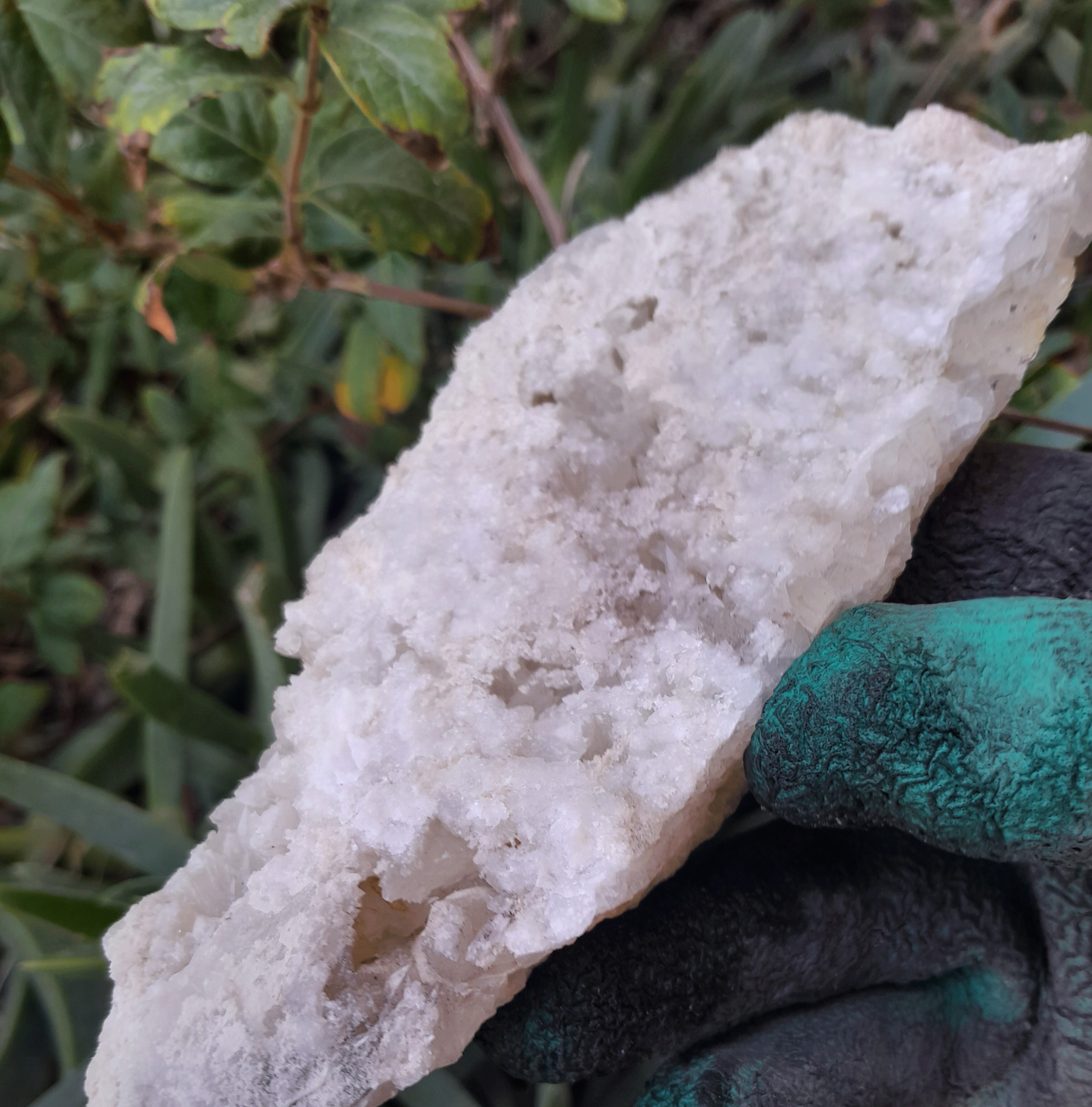 راف کوارتز مناسب تراش سنگین نیمه شفاف(زوم کنید)