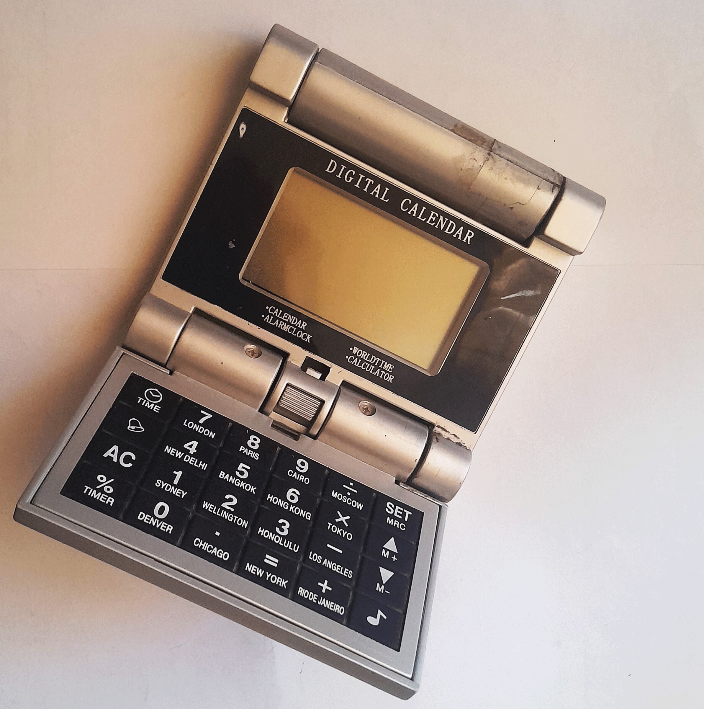 ماشین حساب قدیمی