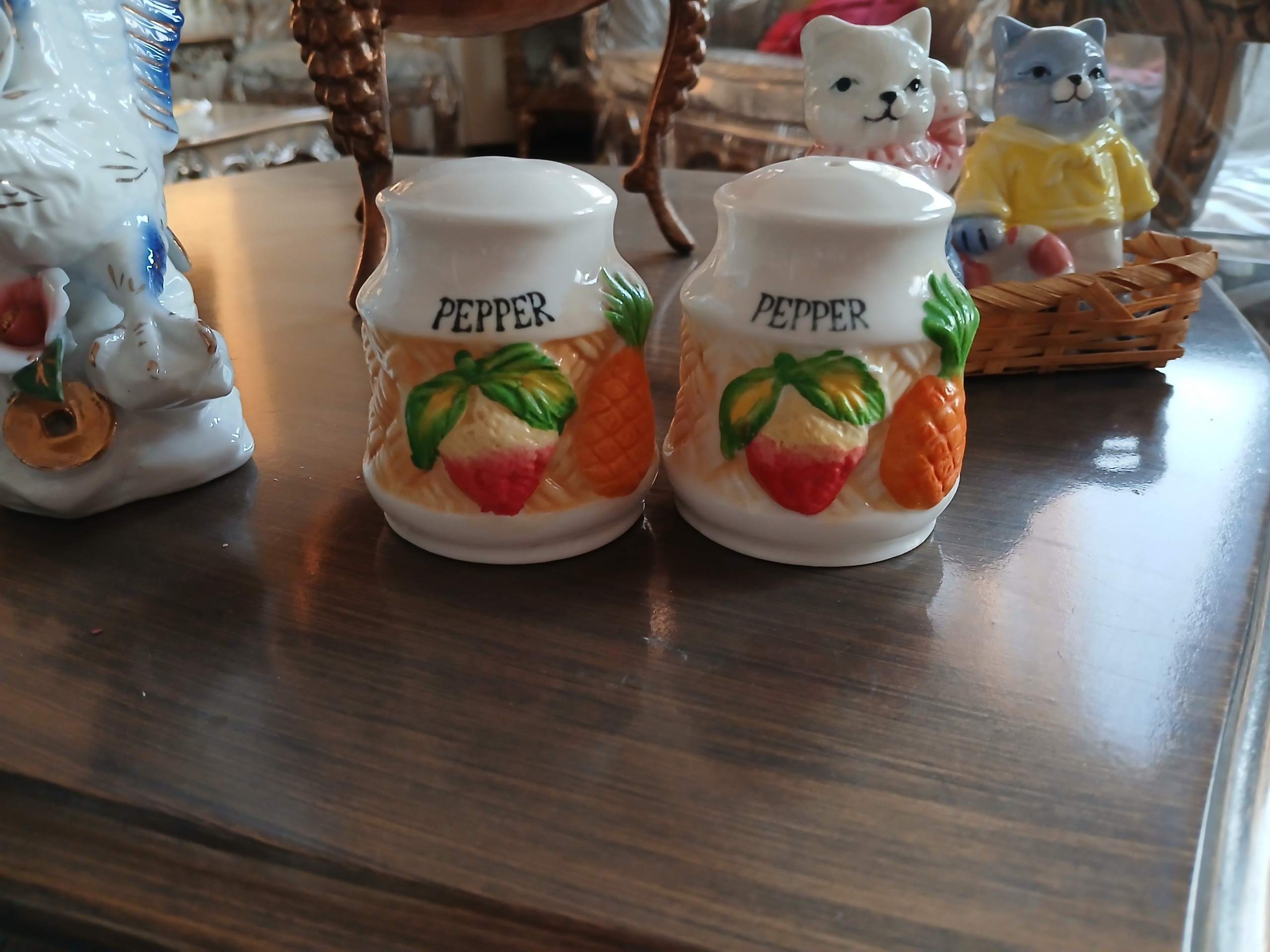 جفت نمکدان قدیمی