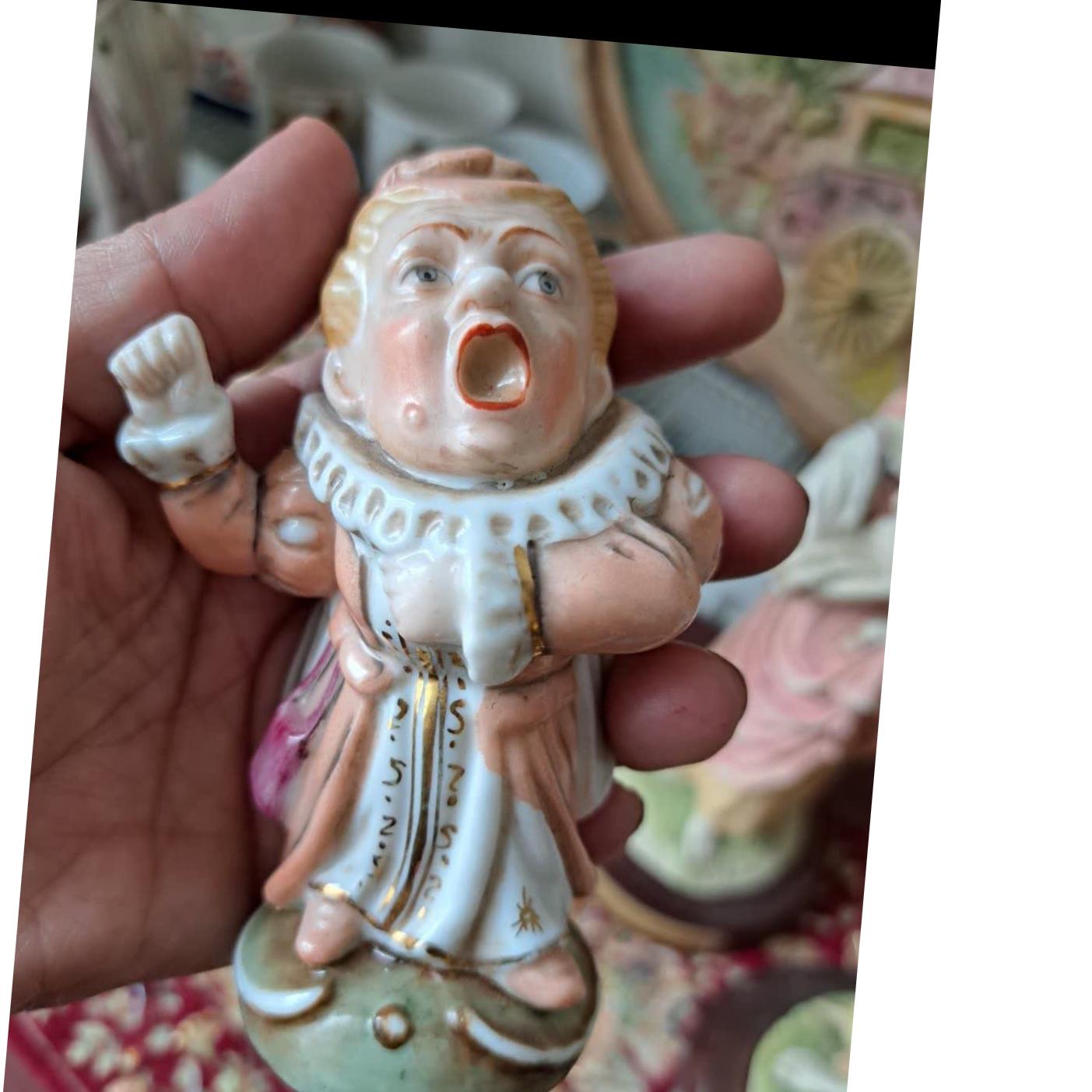 مجسمه عتیقه قدیمی