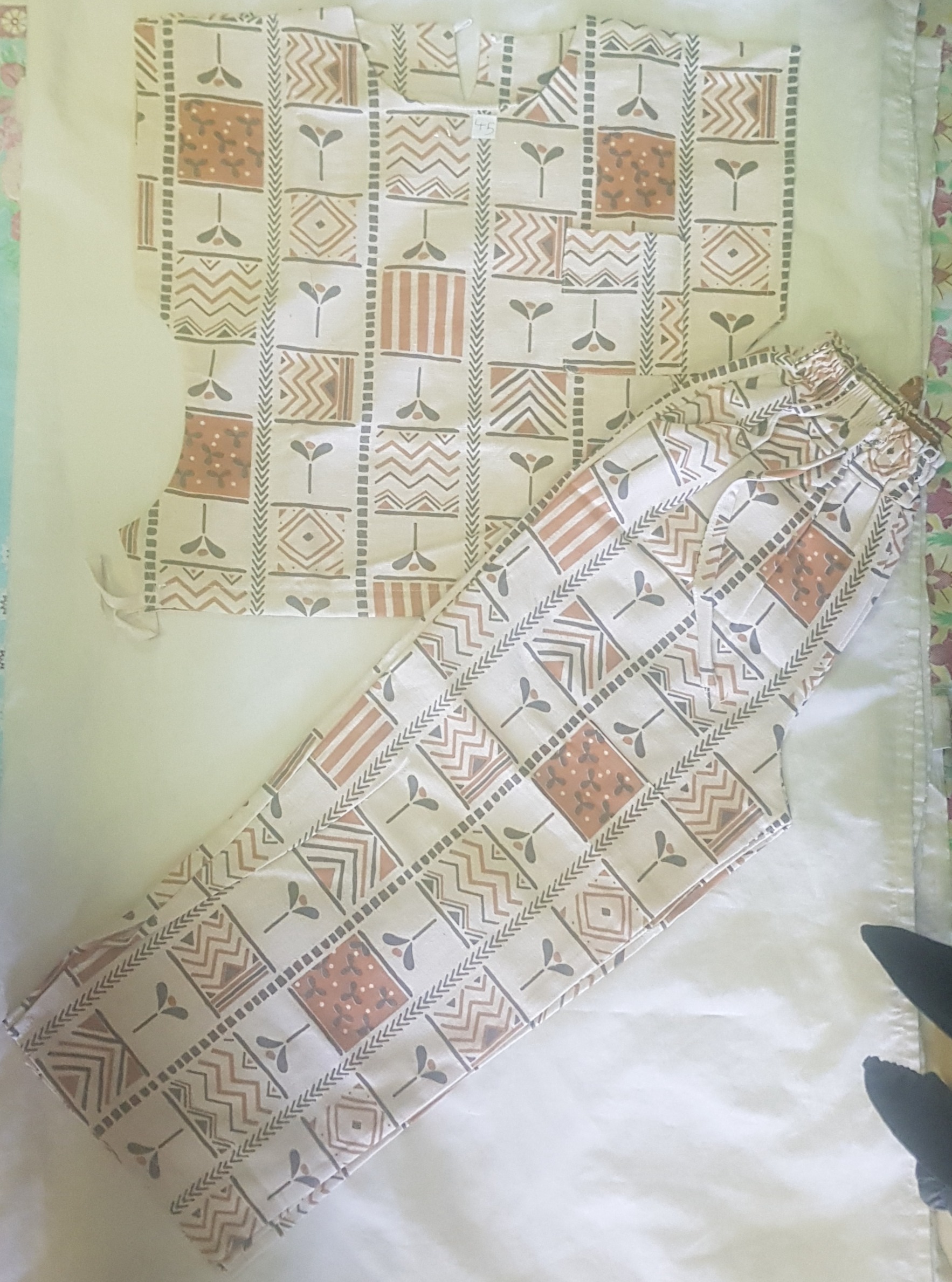ست تیشرت شلوار لنین(نخی)