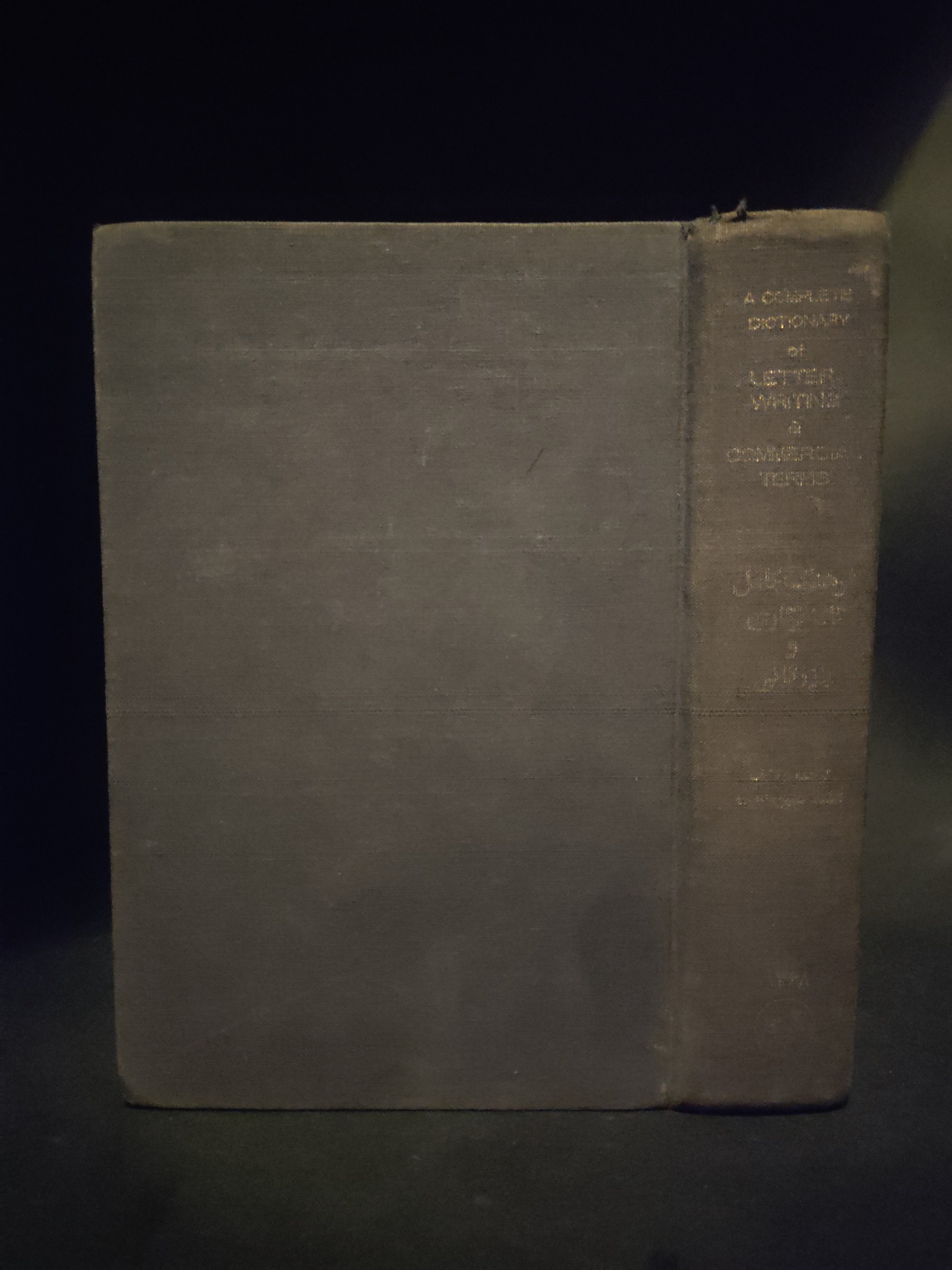 فرهنگ کامل نامه نگاری و بازرگانی انگلیسی فارسی