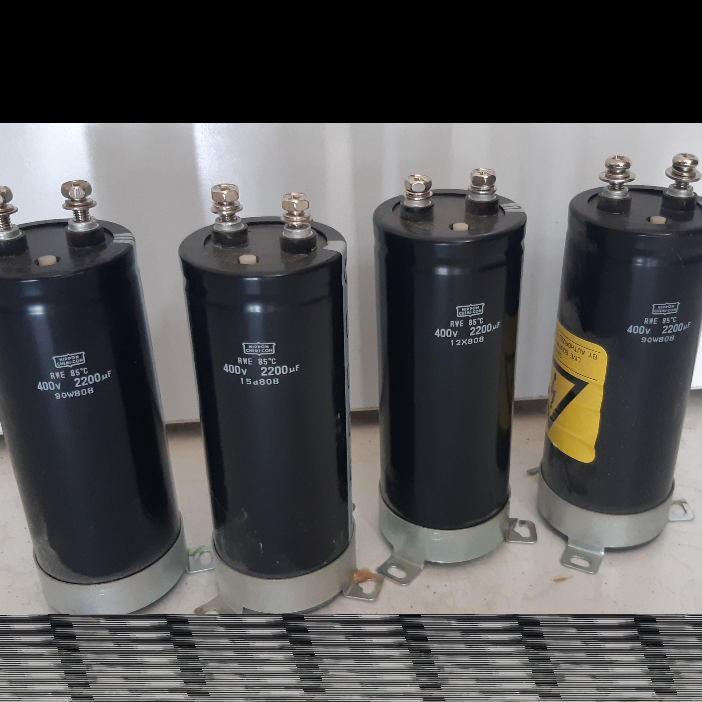 خازن ژاپنی 2200 میکرو 400 ولت